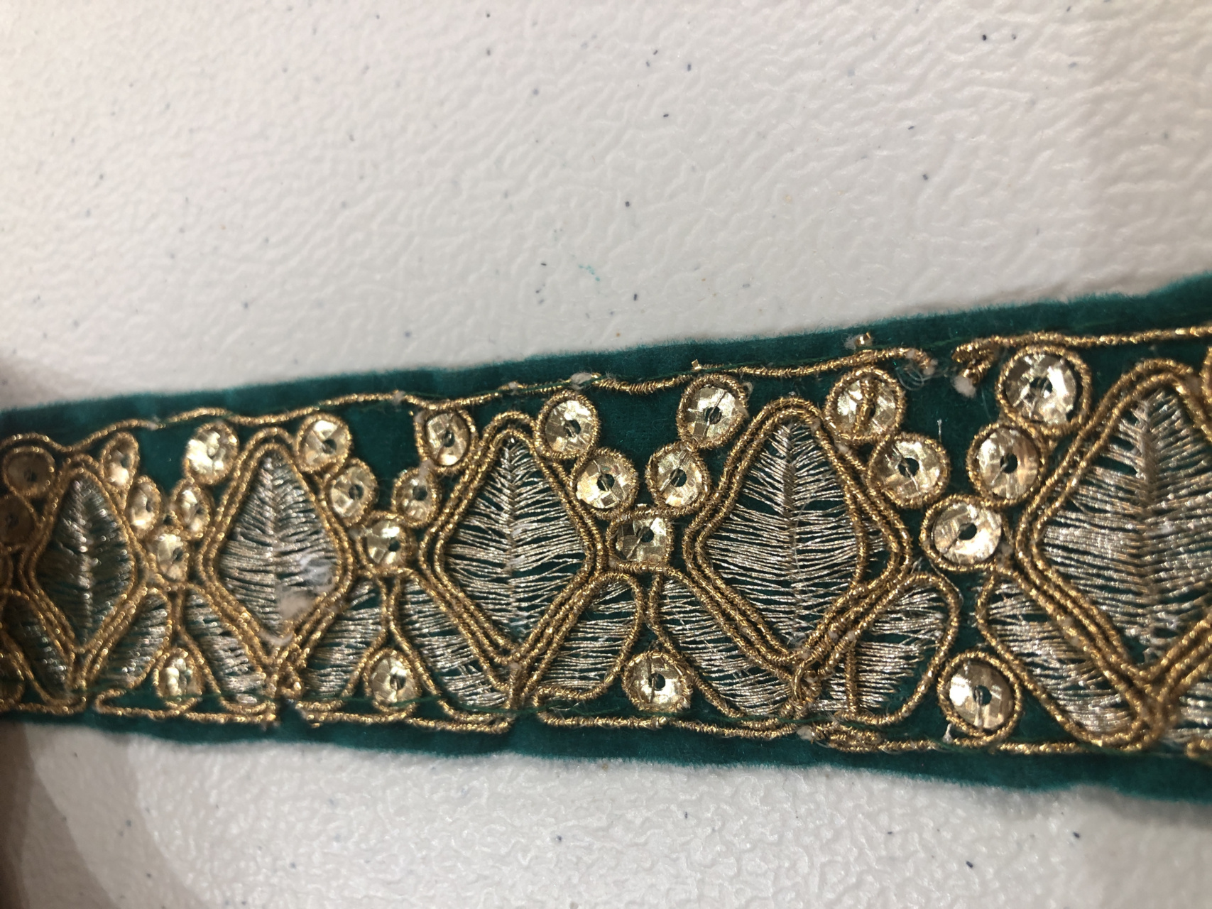 Geometric Flower Bud Motif Trim - Gold on Green, image 2 of 8