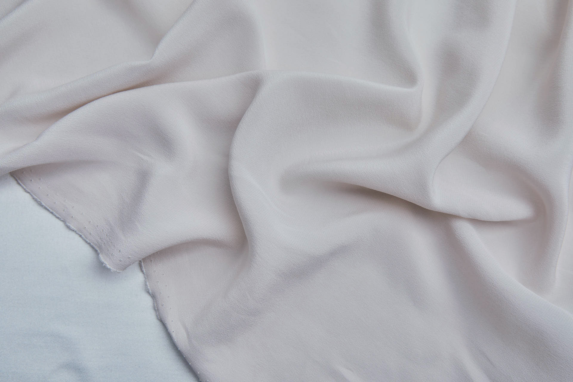 Evening Cloud Silk Crepe de Chine fabric, image 5 of 6