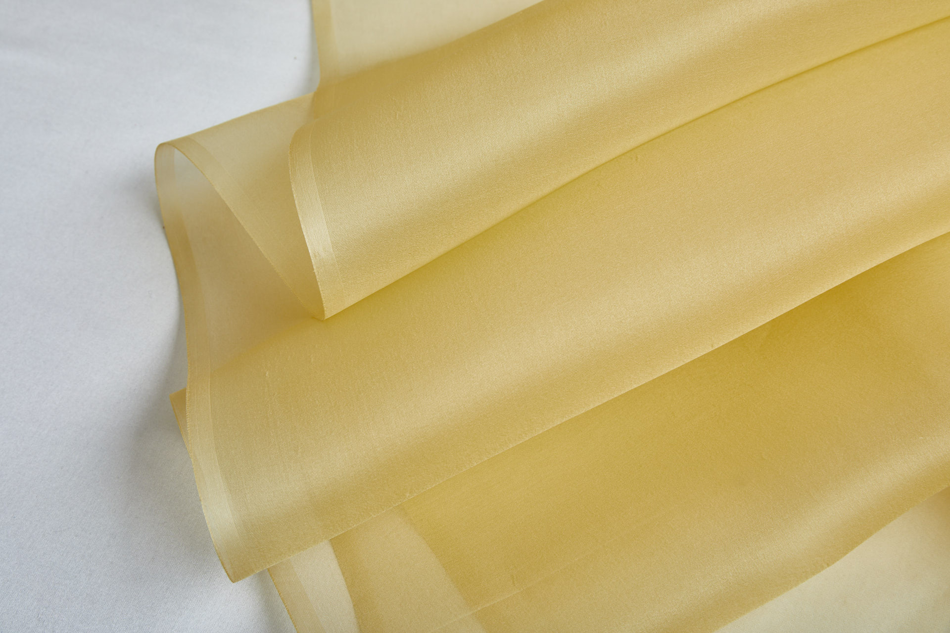 Chinese Silk Organza - Pale Banana fabric