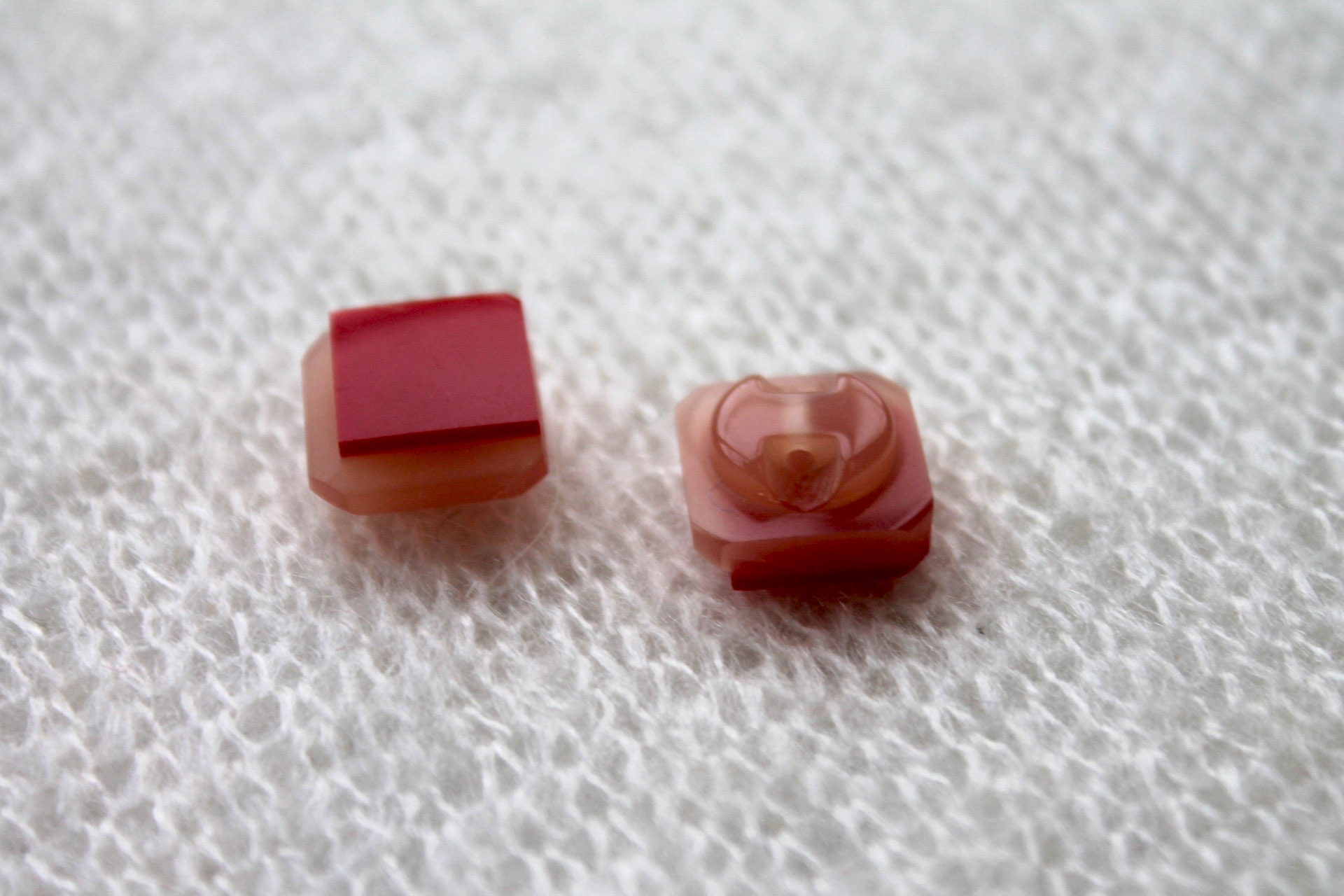 Red and White Square Resin Button - 1cm, image 3 of 4