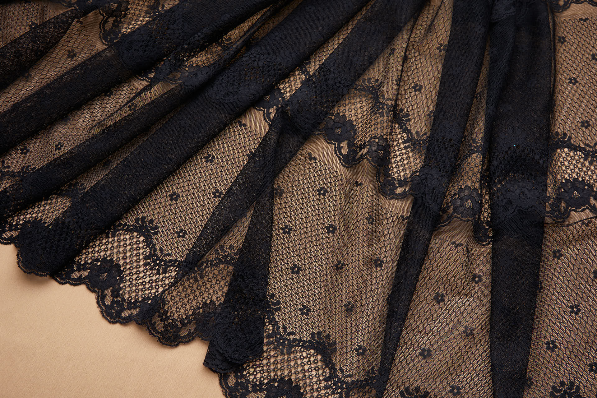 Lace Border / Stripe in Black fabric, image 8 of 11