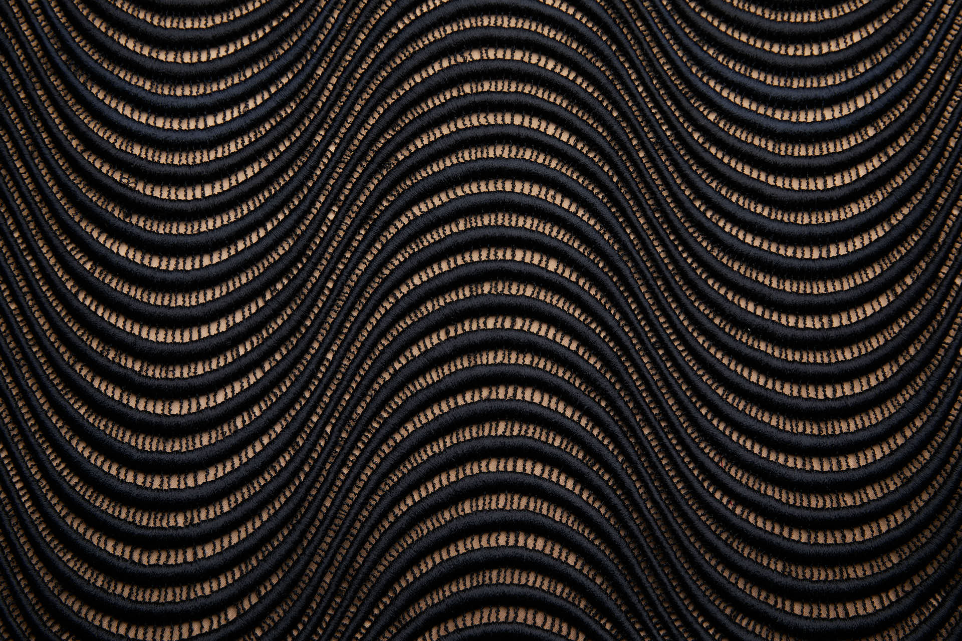French Custom Made Wavy Guipure Lace in Black - 90cm fabric, image 5 of 9
