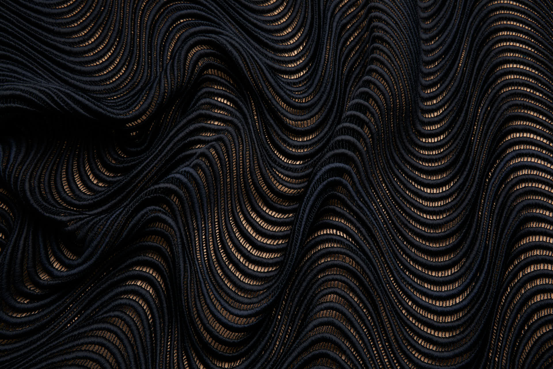 French Custom Made Wavy Guipure Lace in Black - 90cm fabric, image 6 of 9