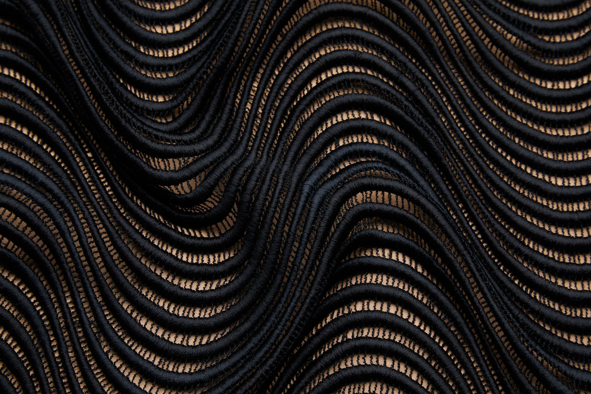 French Custom Made Wavy Guipure Lace in Black - 90cm fabric, image 3 of 9