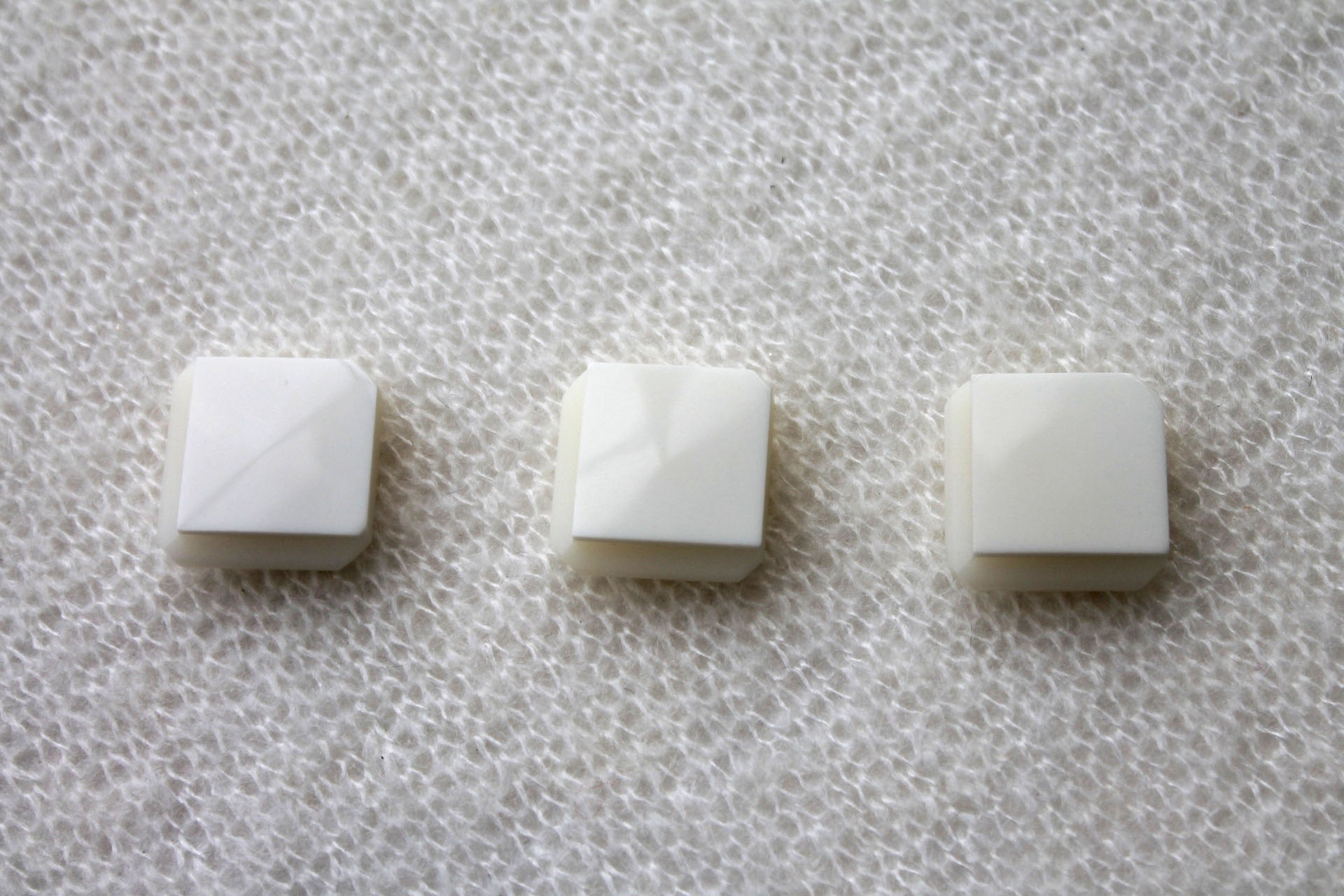 Ivory Square Resin Button - 2cm, image 2 of 4