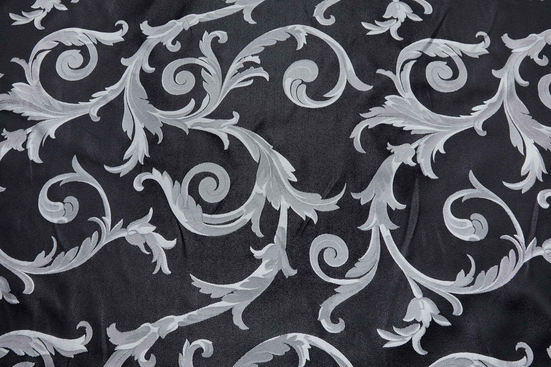 Large Scroll Reversible Pattern Silk Jacquard in Black and White fabric, image 7 of 14