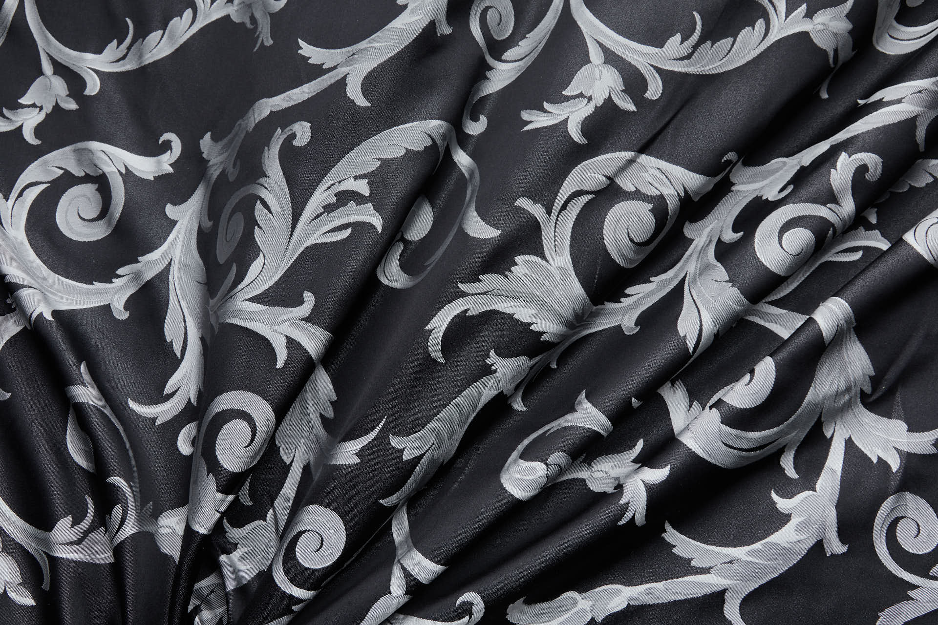 Large Scroll Reversible Pattern Silk Jacquard in Black and White fabric, image 5 of 14