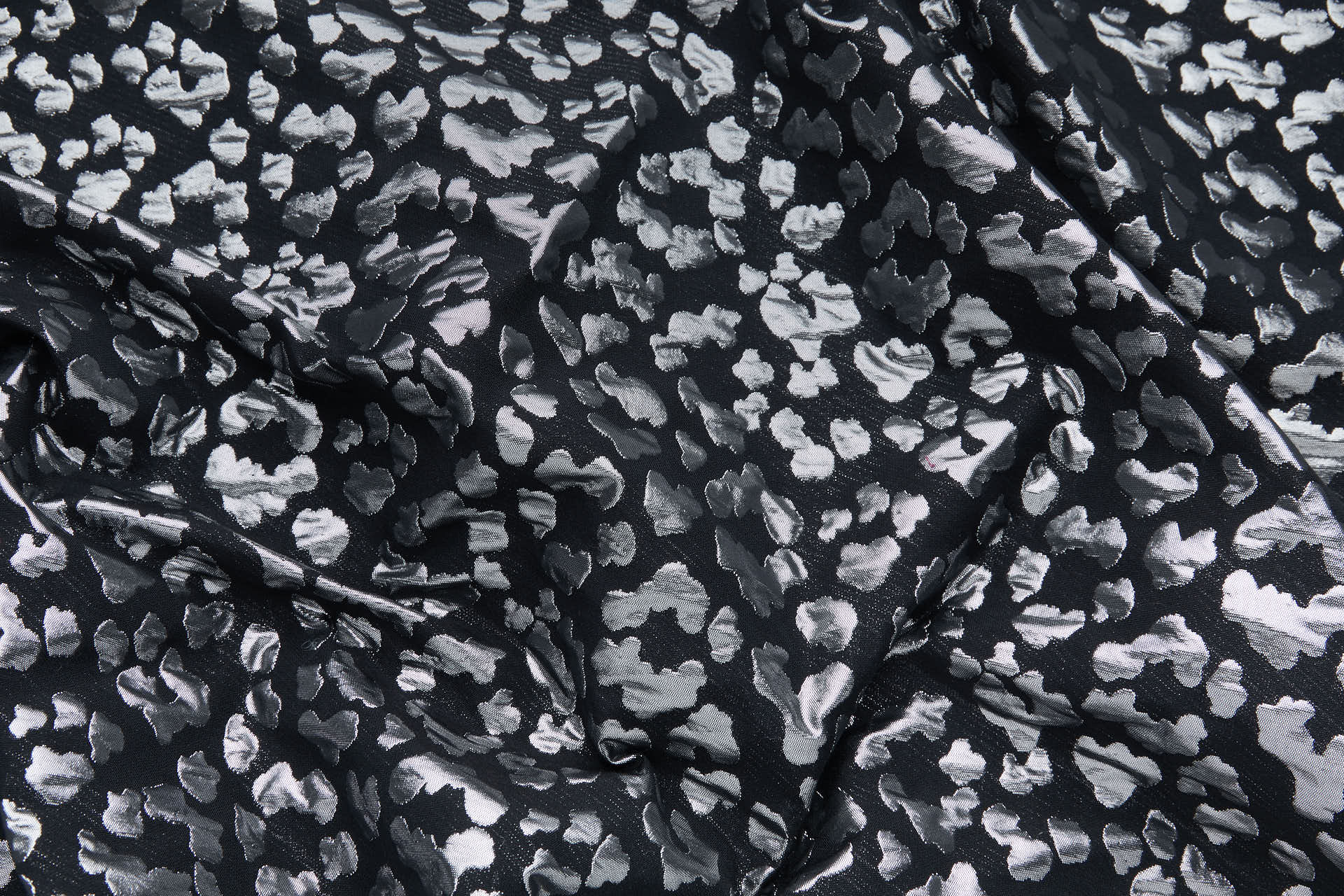 Leopard Pattern Jacquard - Black / Silver fabric, image 5 of 11