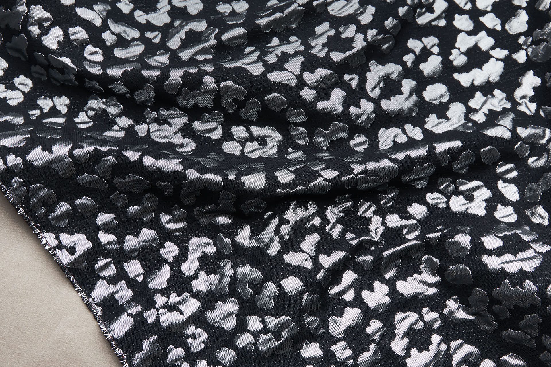 Leopard Pattern Jacquard - Black / Silver fabric, image 6 of 11