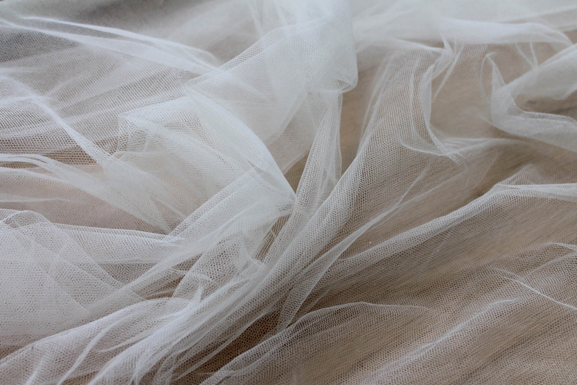 Crisp Silk Tulle - Ivory fabric, image 3 of 5