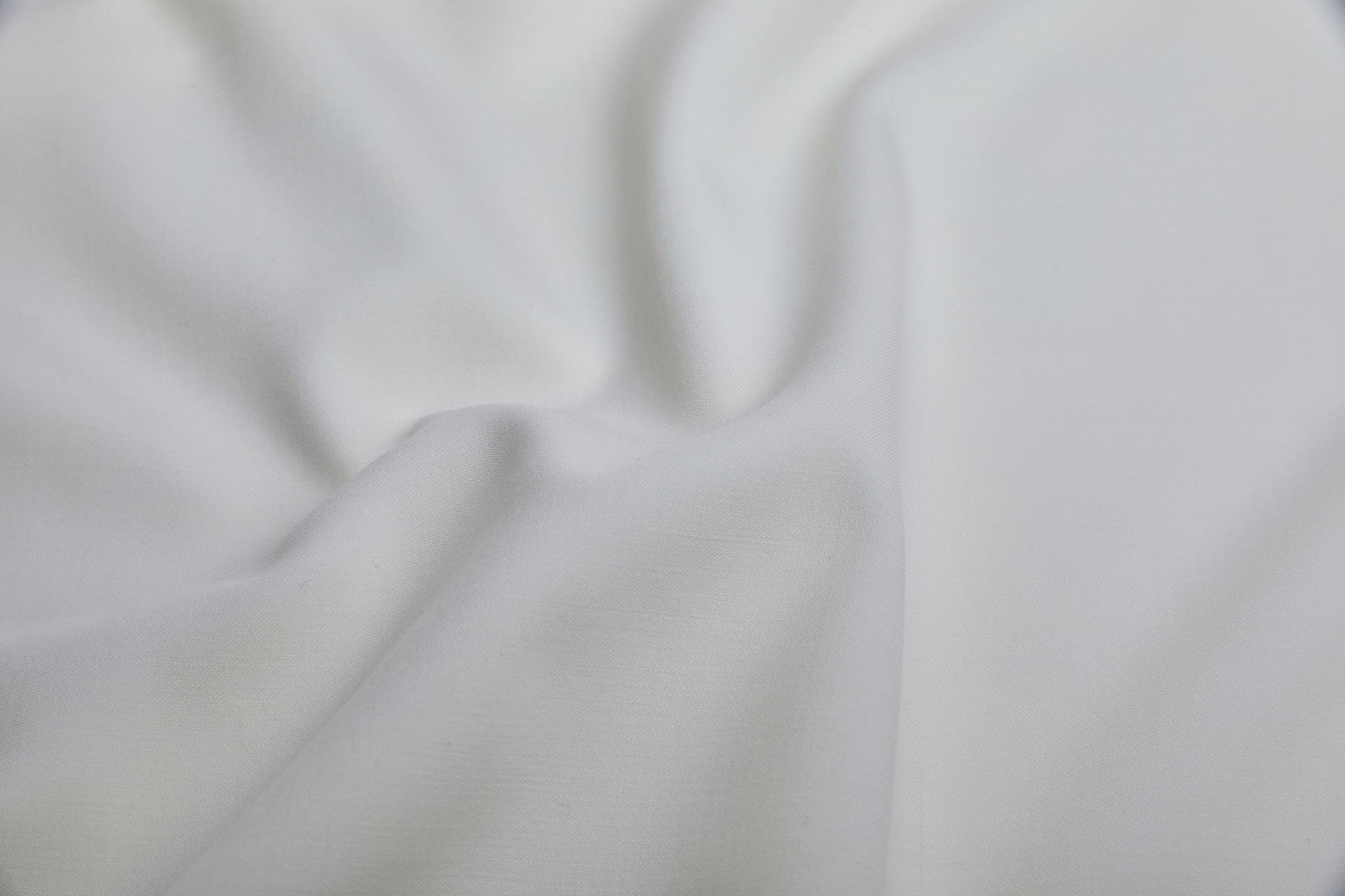 Stretch Wool Venetian - Ivory fabric, image 2 of 5