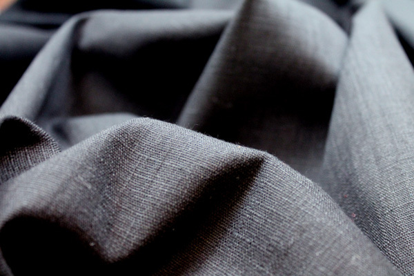 Black Heavy Stretch Linen fabric, image 3 of 6