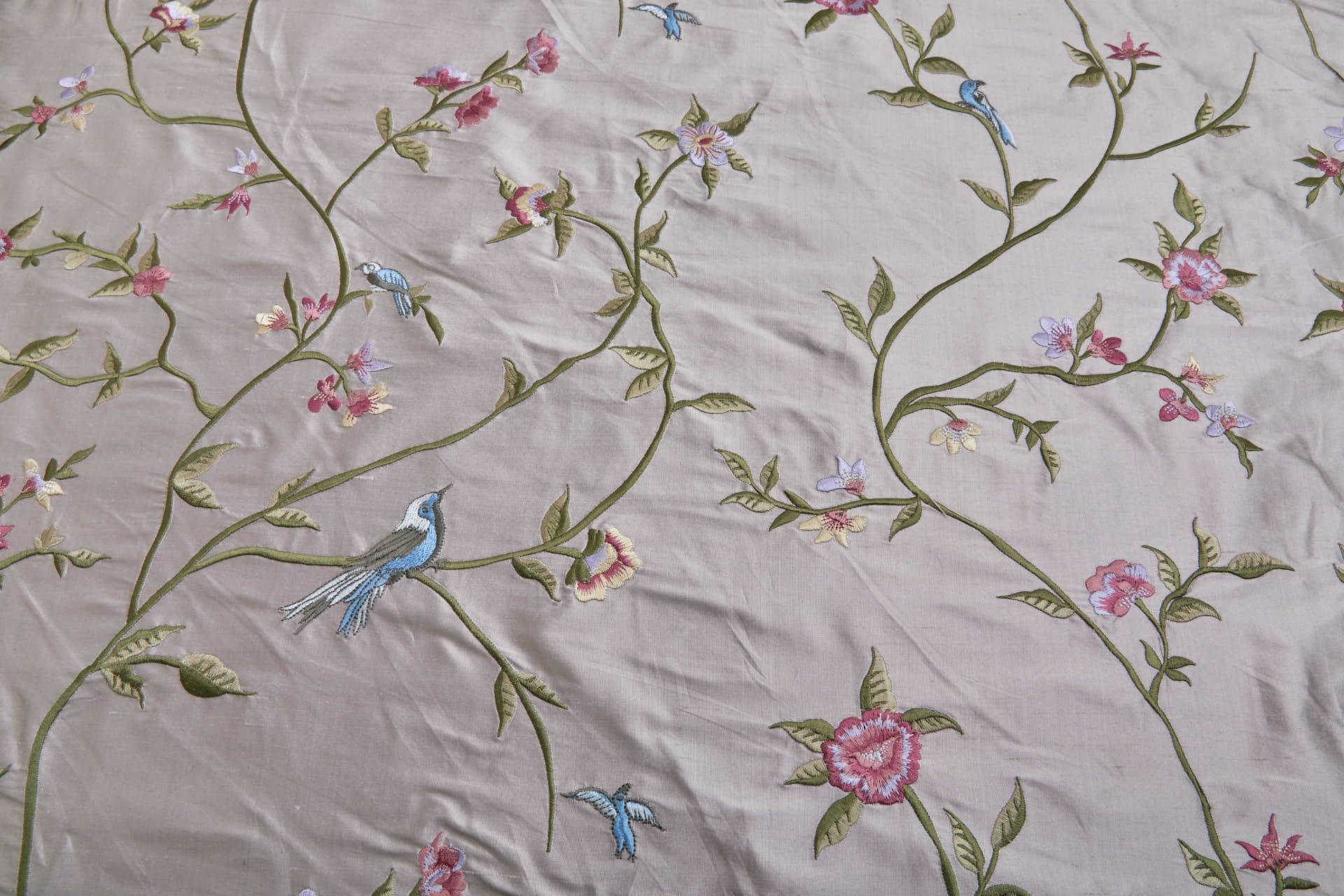 Bird Embroidery - Oyster fabric, image 11 of 11