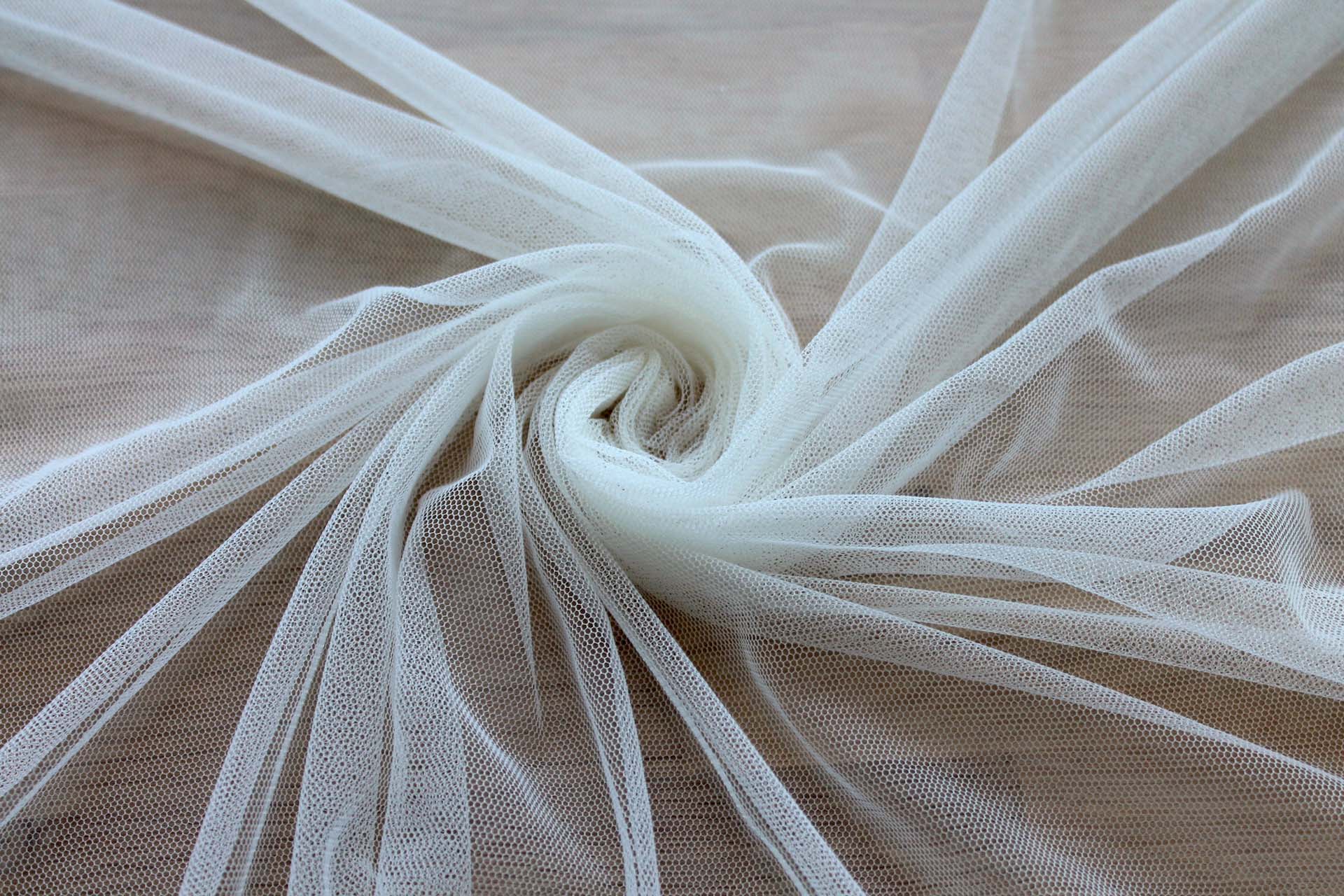 Soft Nylon Tulle - Ivory - T02 fabric
