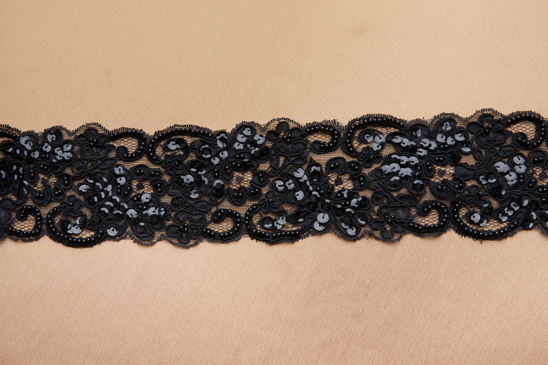 Beaded Corded Leavers Lace in Black trim, image 7 of 7