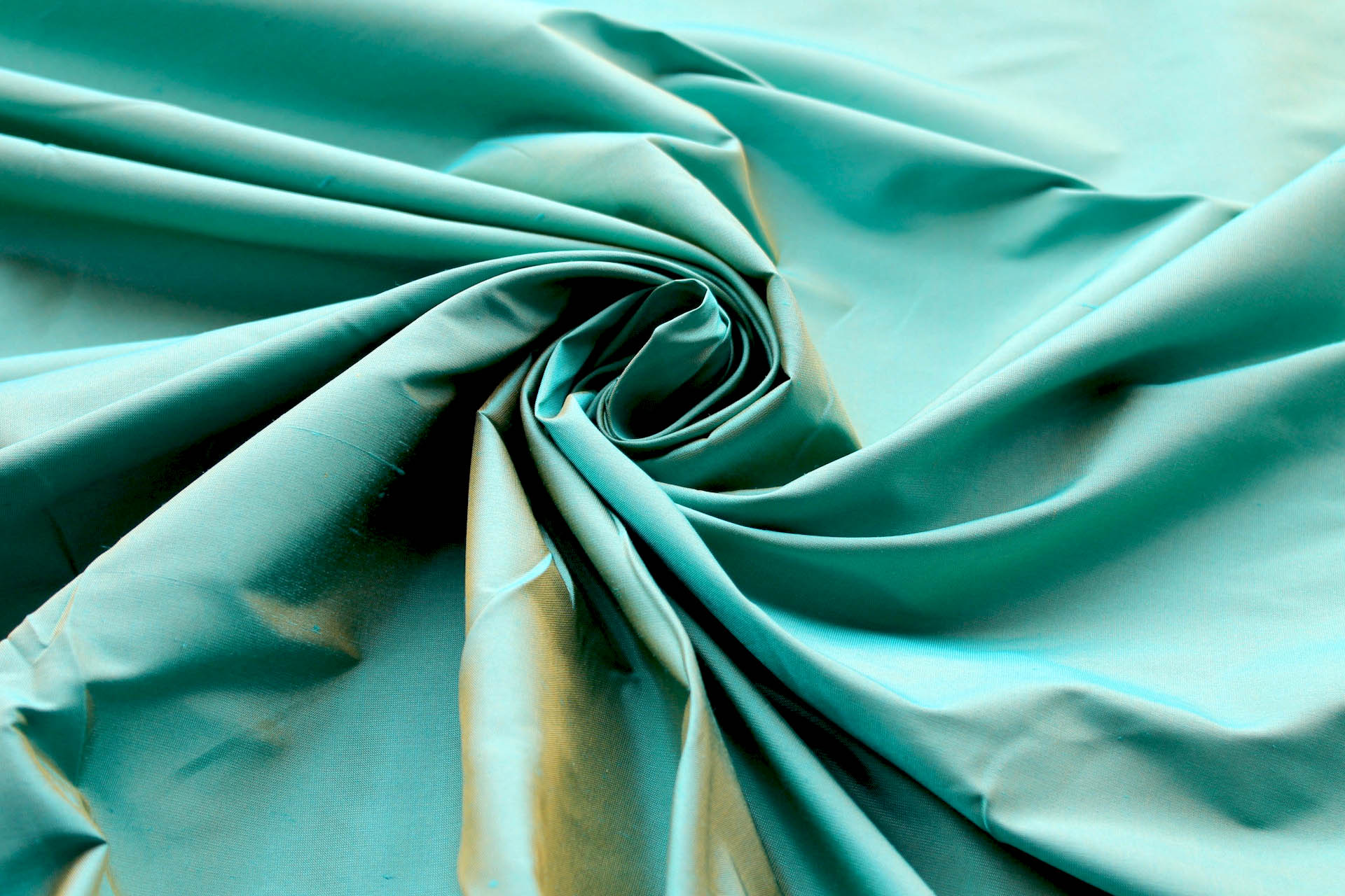Silk Dupion - Turquoise shot Yellow - B53 fabric