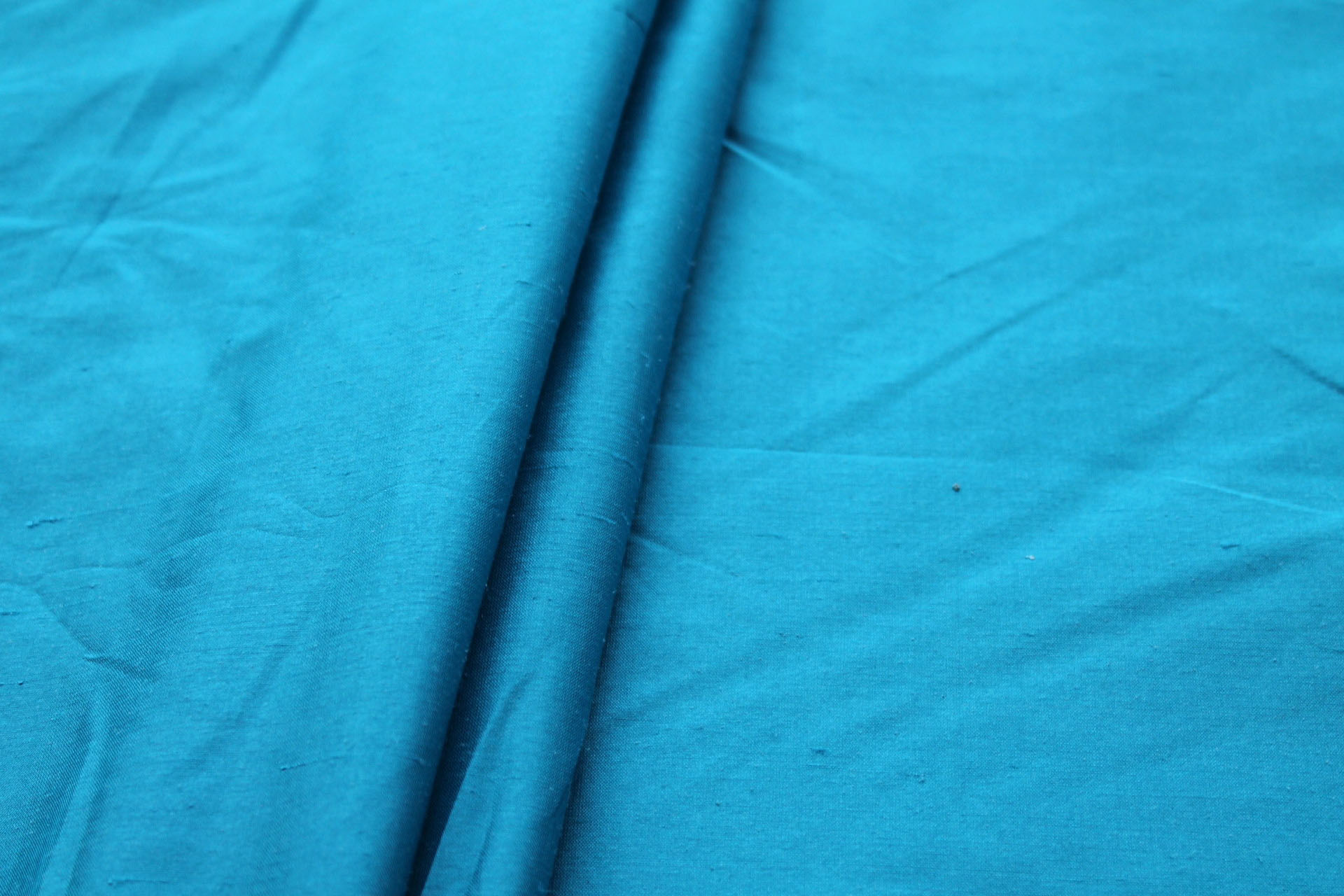 Silk Dupion - Turquoise - B87 fabric, image 4 of 5
