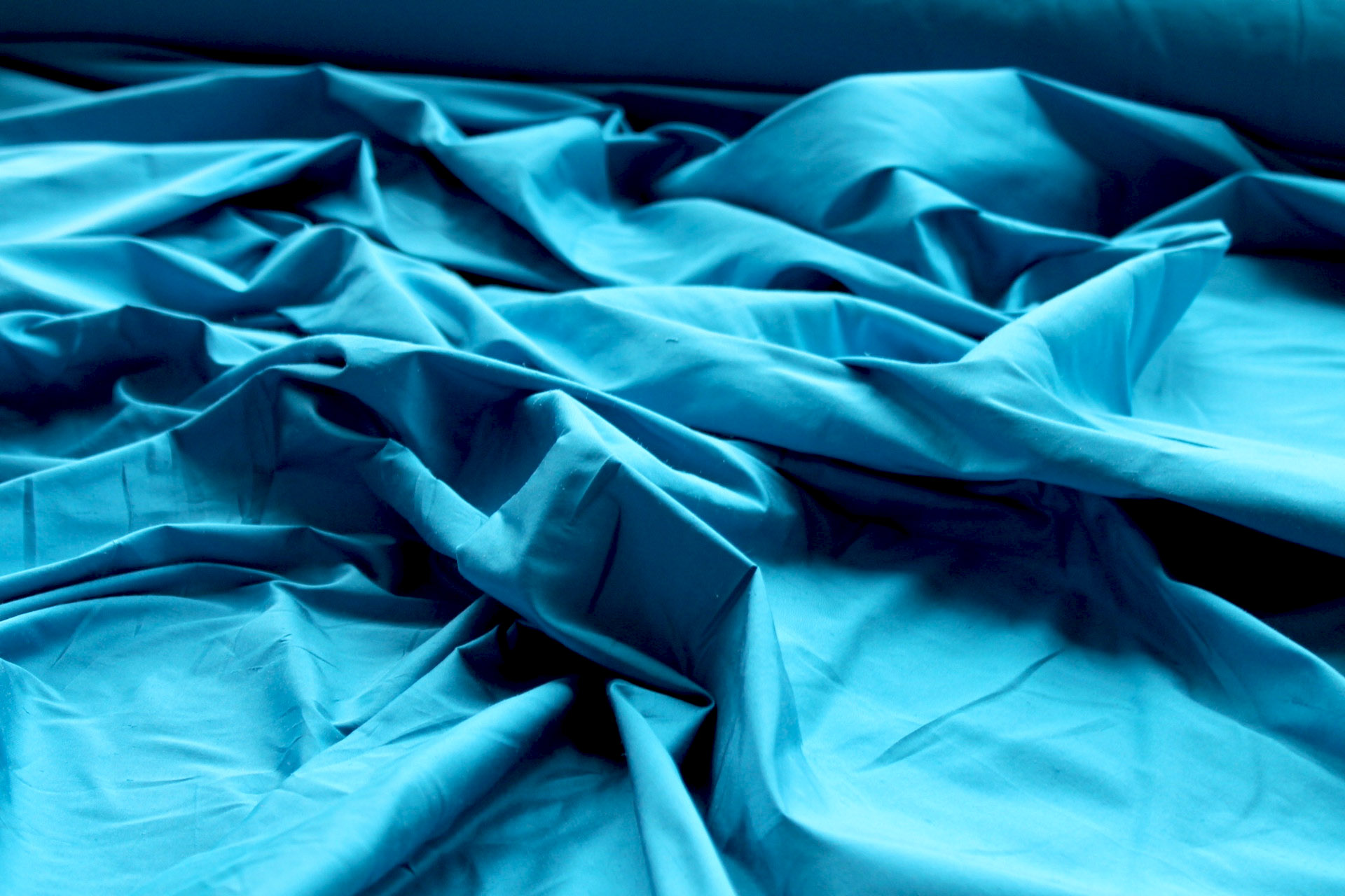 Silk Dupion - Turquoise - B87 fabric, image 5 of 5