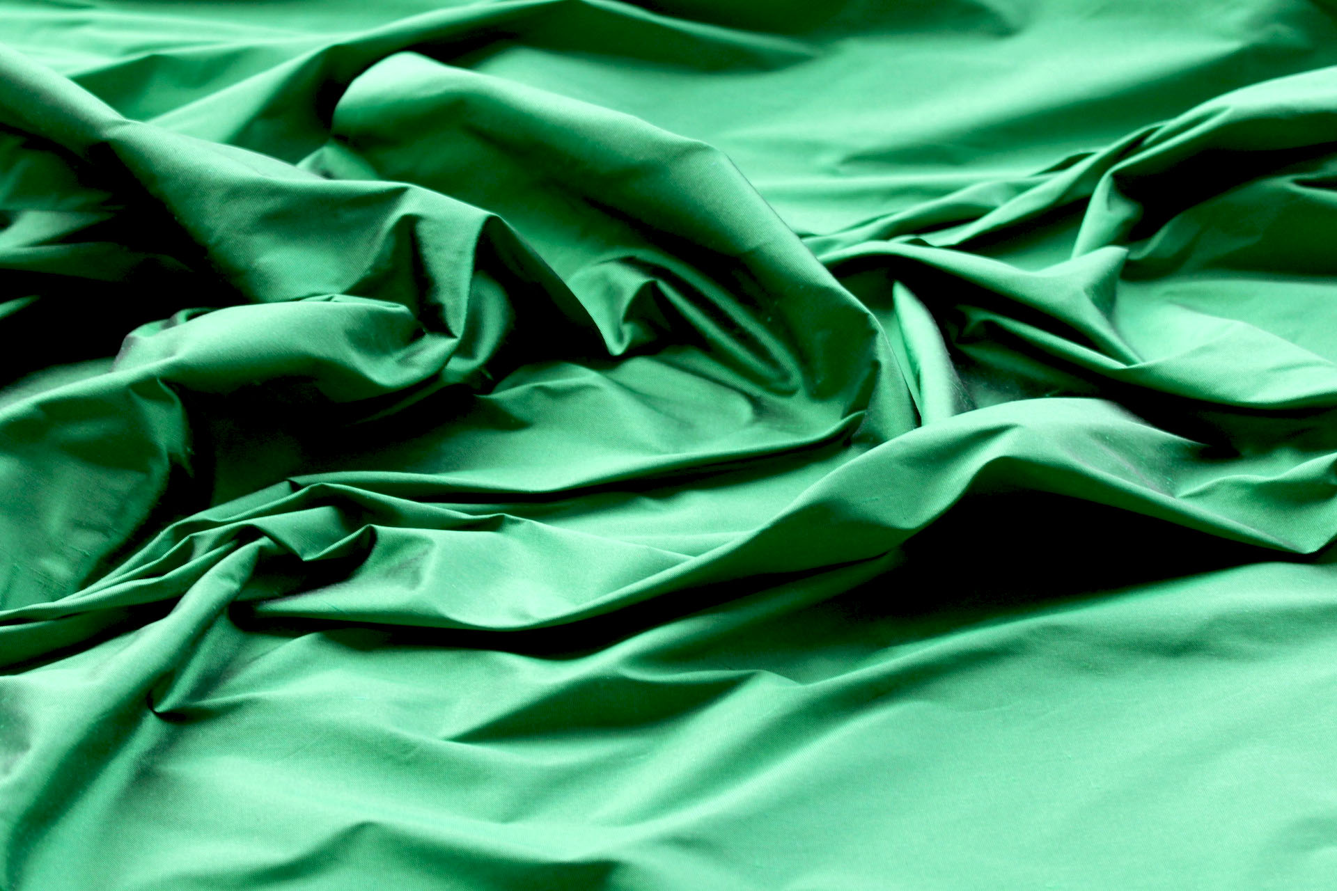 Silk Dupion - Emerald Green - B94 fabric, image 2 of 5