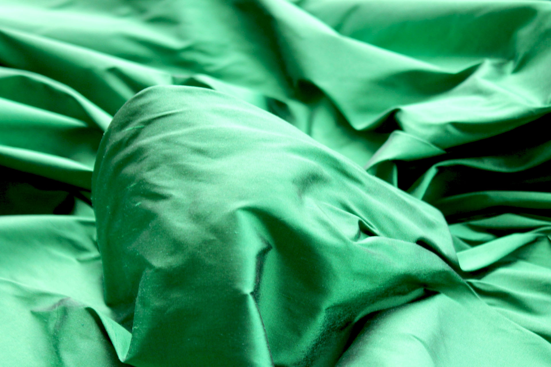 Silk Dupion - Emerald Green - B94 fabric, image 3 of 5