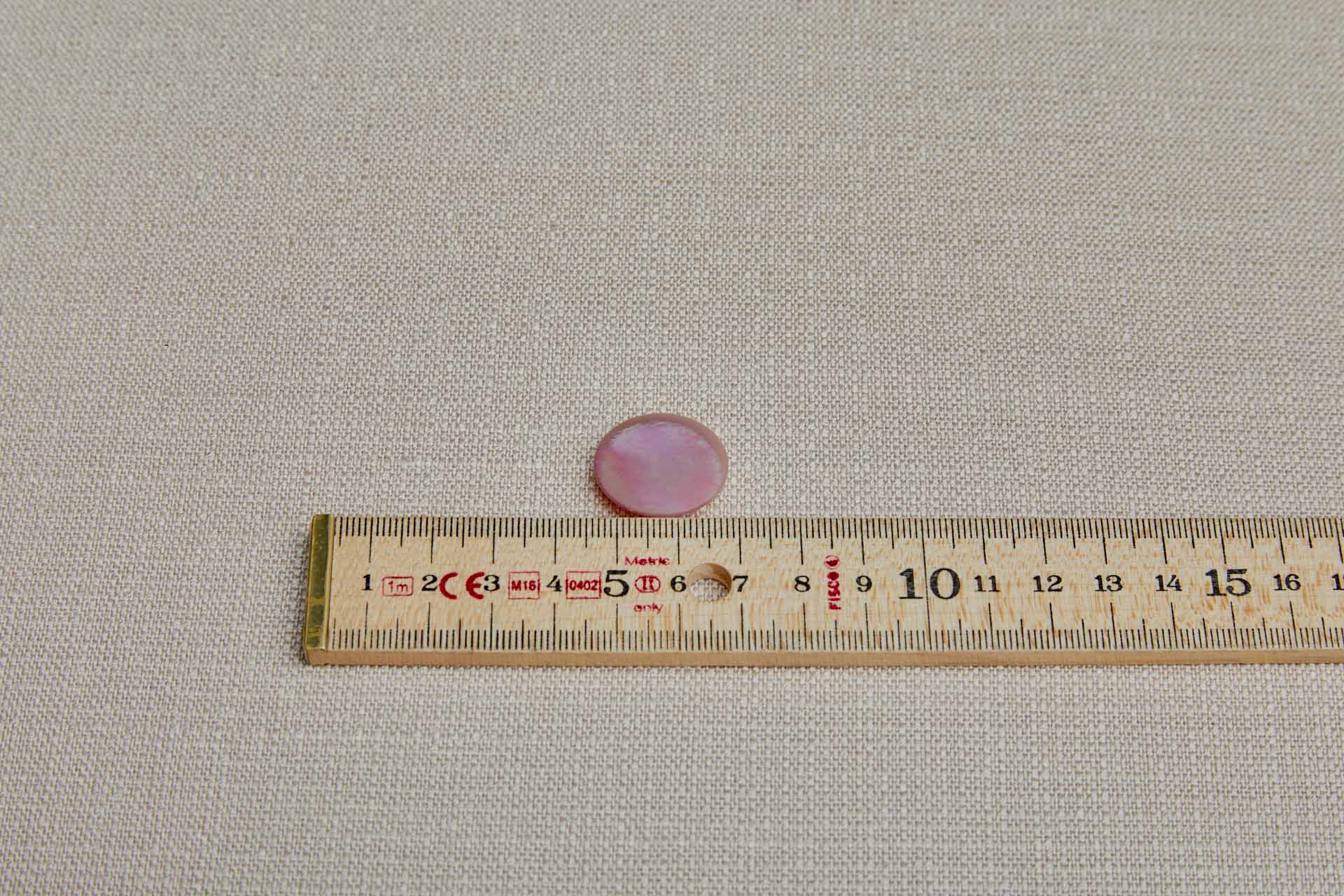 Set of 7 Vintage Round Tea Rose "Faux Mother-of-pearl" Button - 2.2cm, image 2 of 3