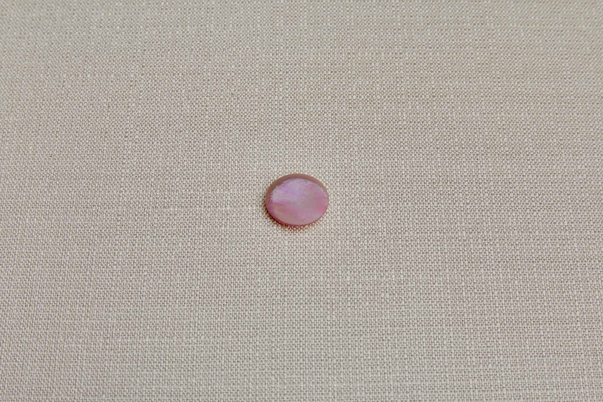 Set of 7 Vintage Round Tea Rose "Faux Mother-of-pearl" Button - 2.2cm, image 3 of 3