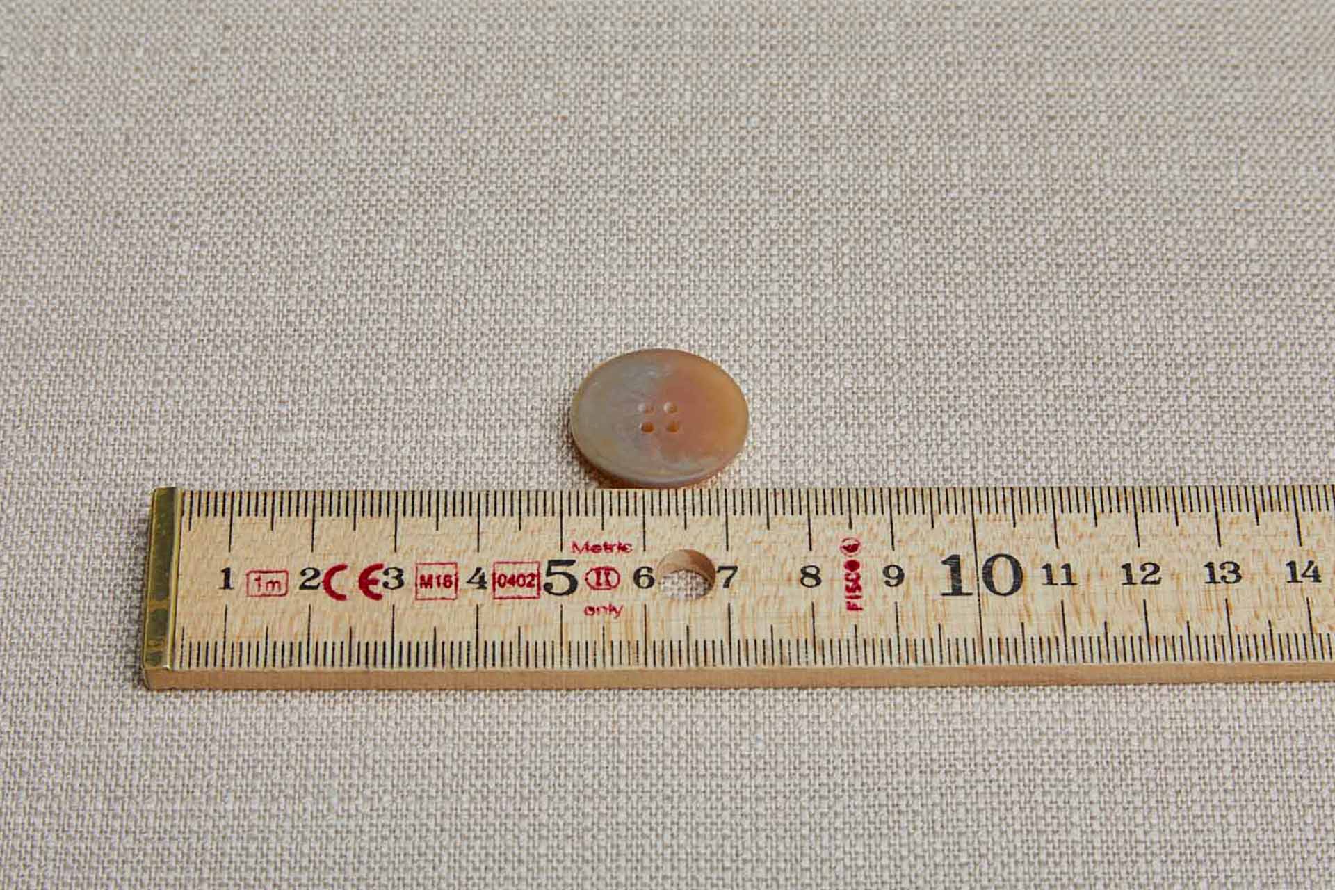 Vintage Round French Beige "Faux Mother-of-pearl" Button - 2.2cm, image 3 of 3