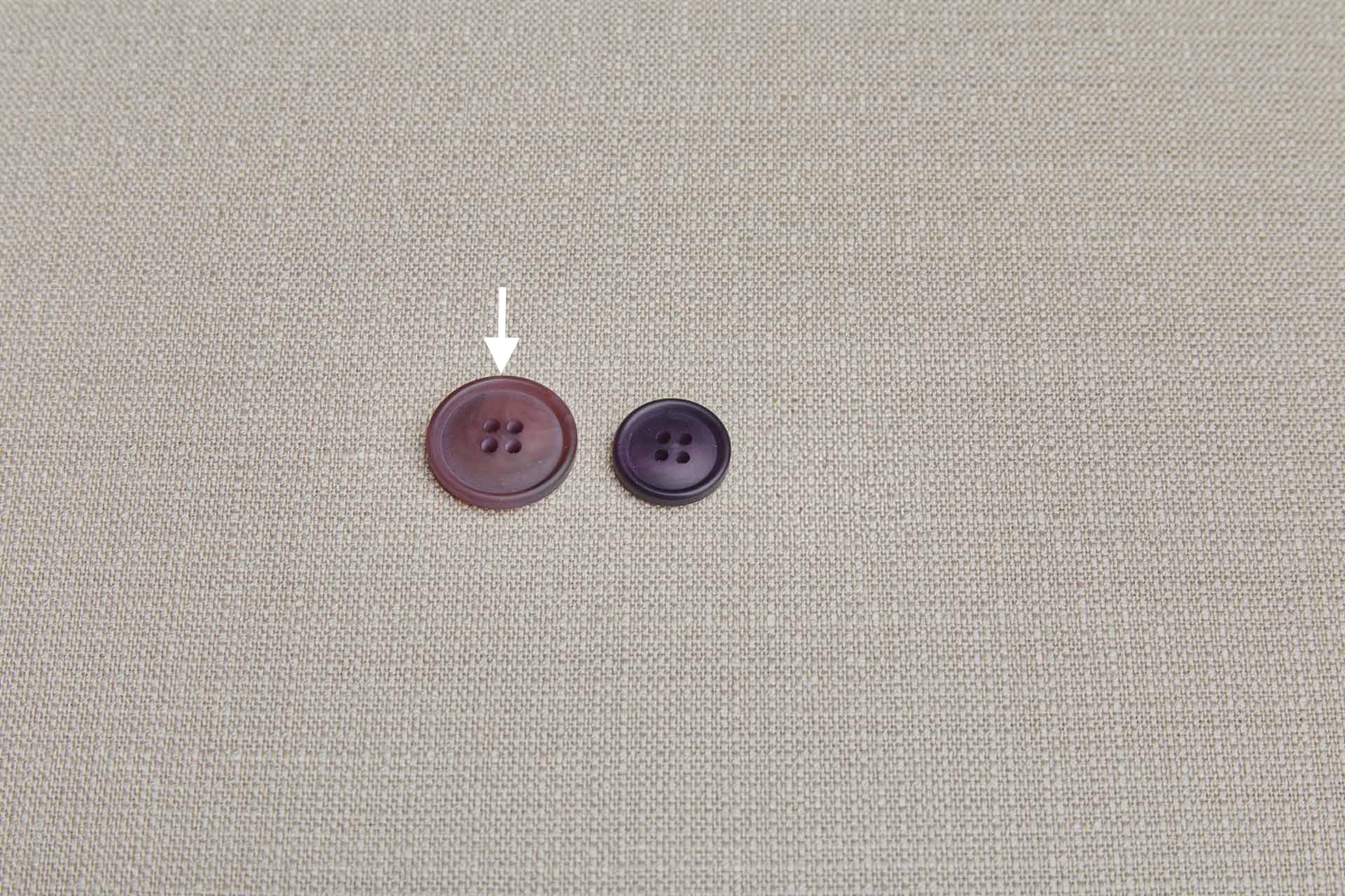 Vintage Round Plum Button - 2.2cm, image 2 of 3
