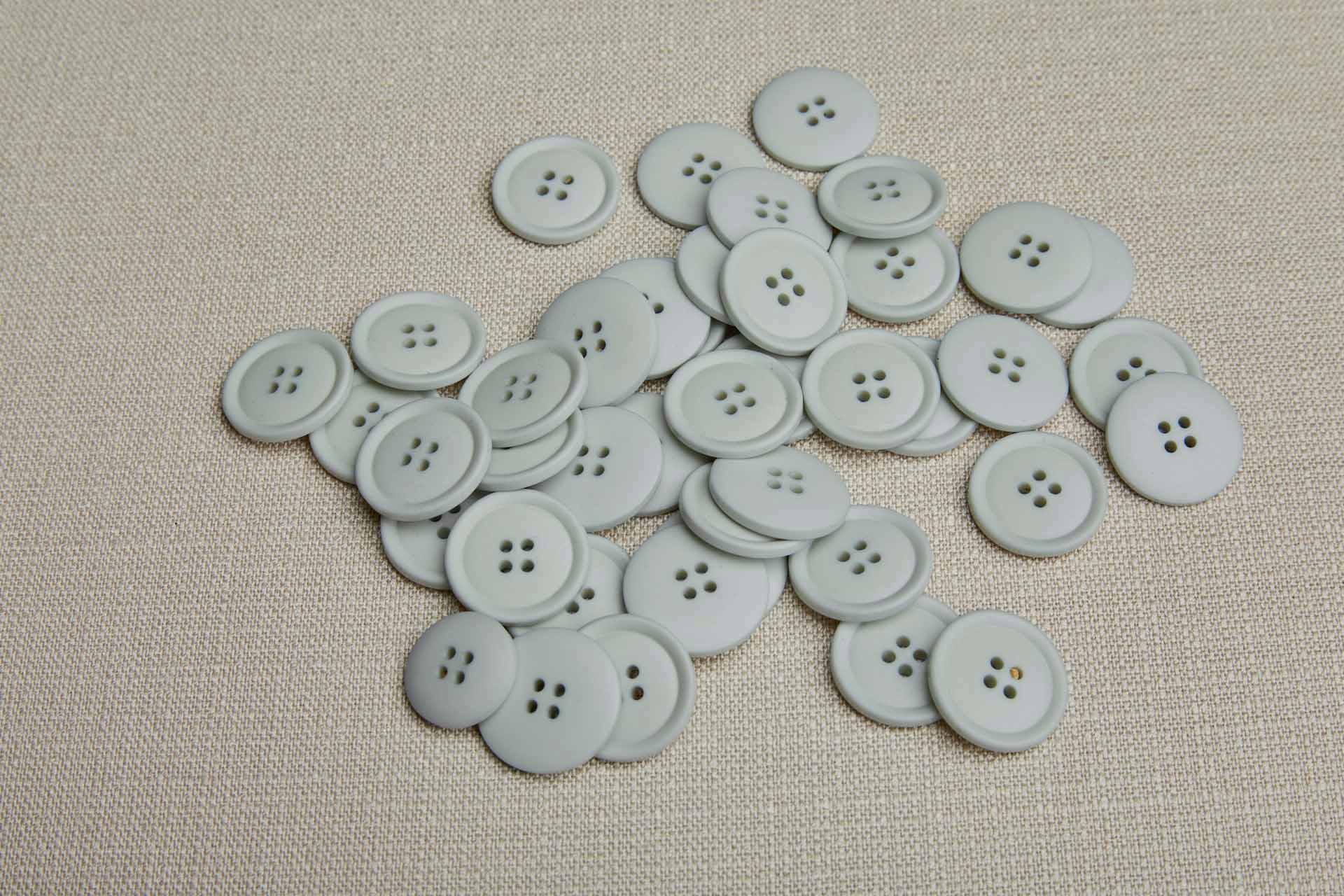 Vintage Round Glacier Grey Button - 2.4cm