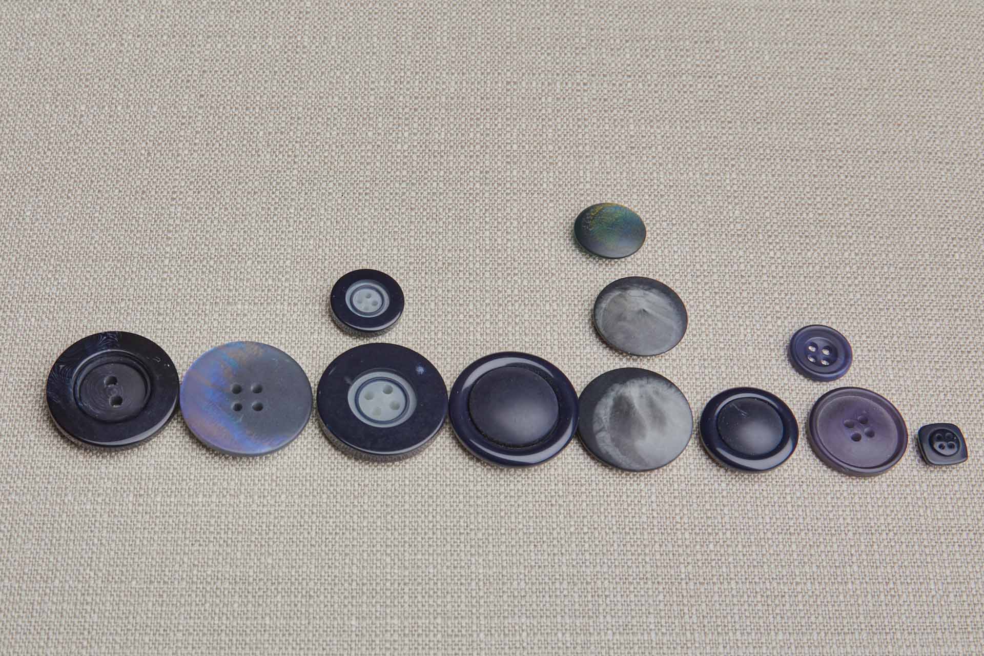 Set of 21 Vintage Navy, Indigo and Purple Buttons - Assorted Sizes, image 2 of 3