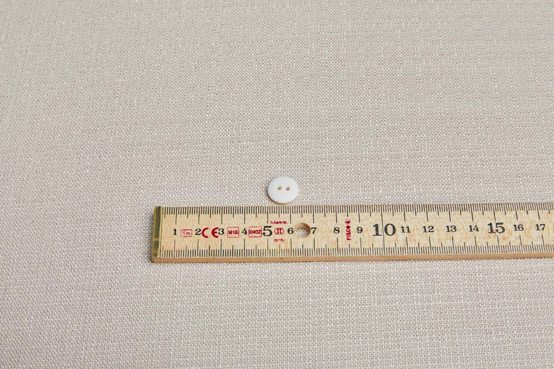 Vintage Round Creamy Ivory Button - 1.4cm, image 2 of 3