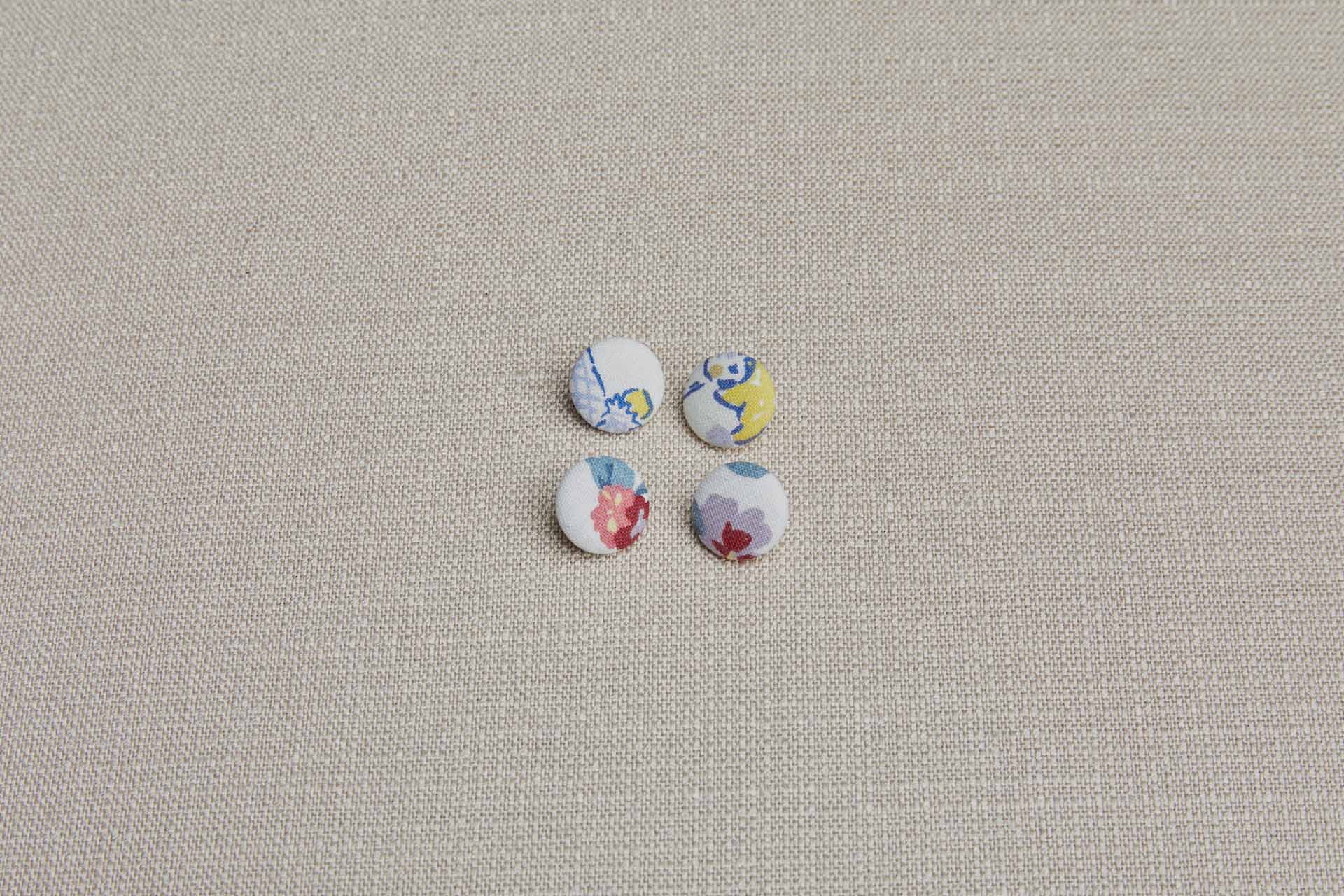 Vintage Fabric Covered Buttons - 1.6cm, image 2 of 4