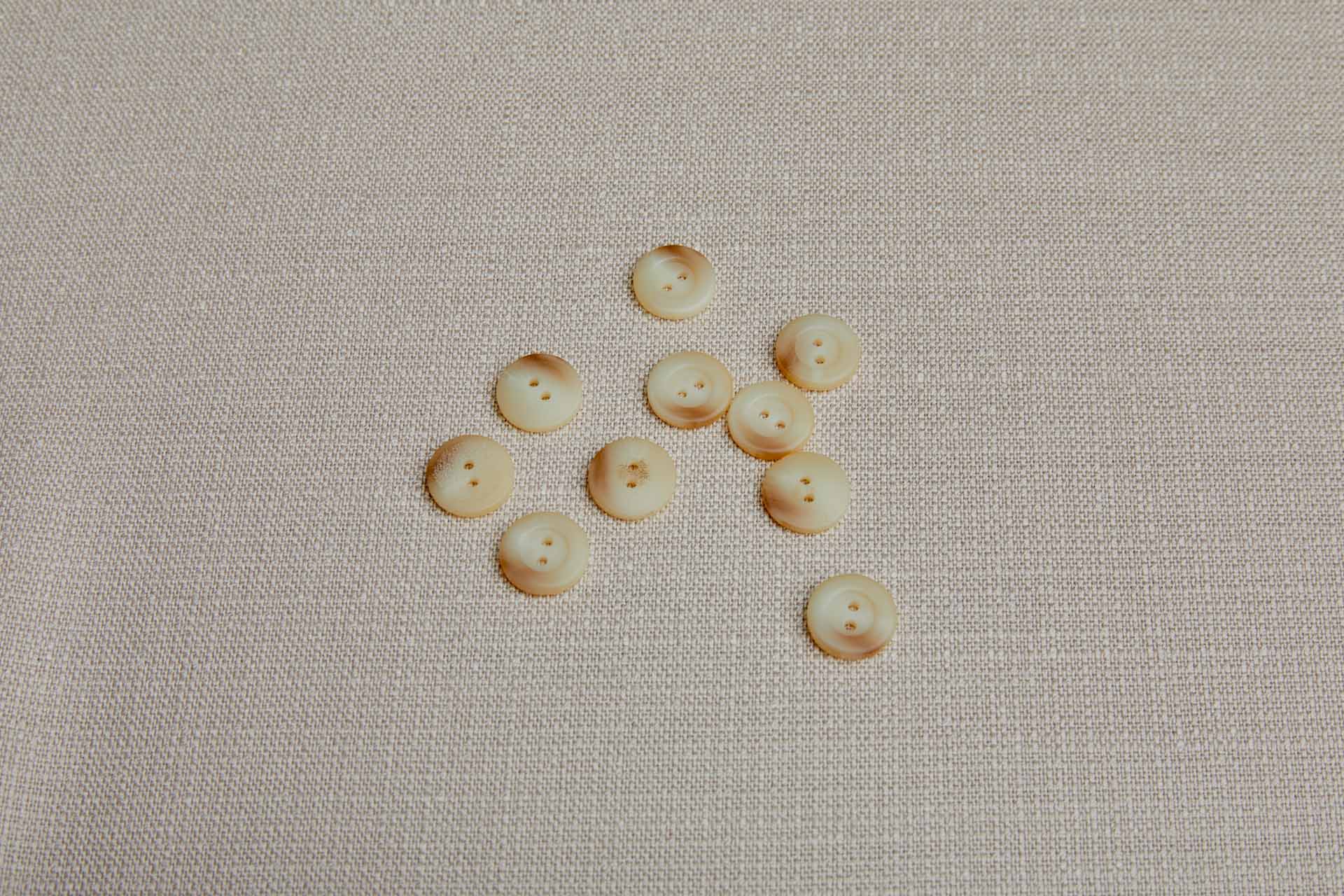 Set of 9 Cream and Tan Resin Buttons - 1.5cm
