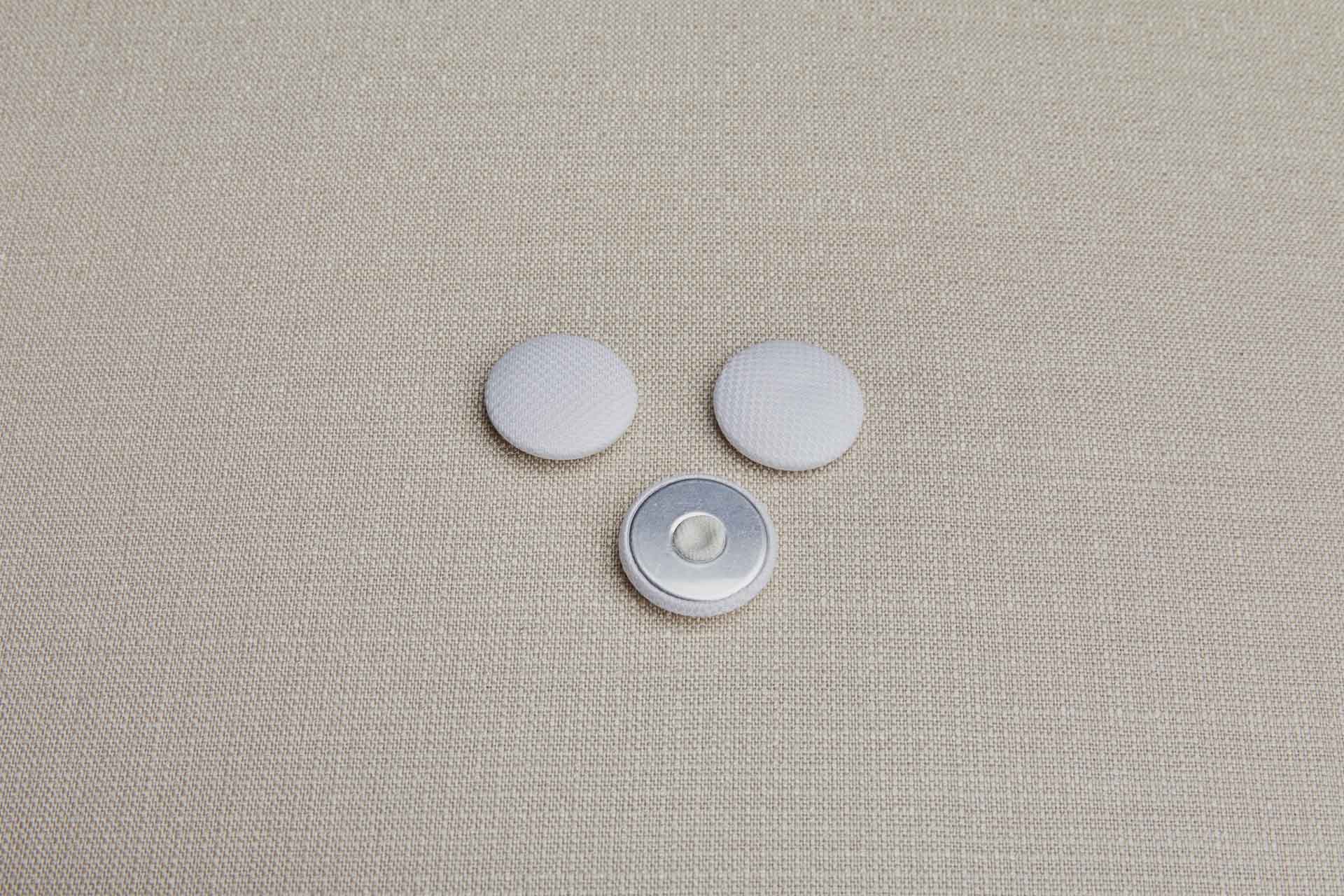 Set of 3 Vintage White Fabric Covered Button - 3cm