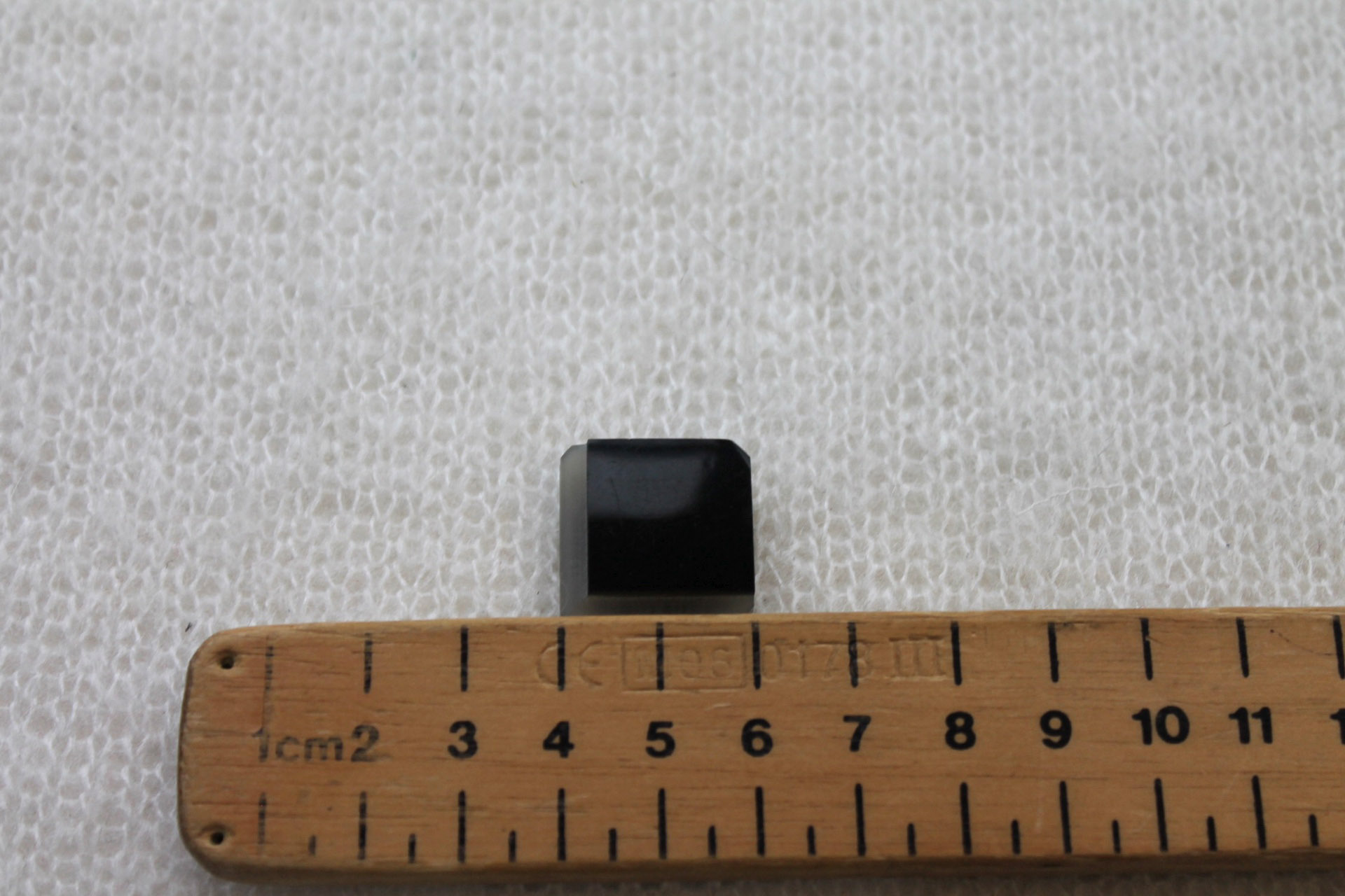Black and Grey Square Resin Button - 2cm, image 3 of 3