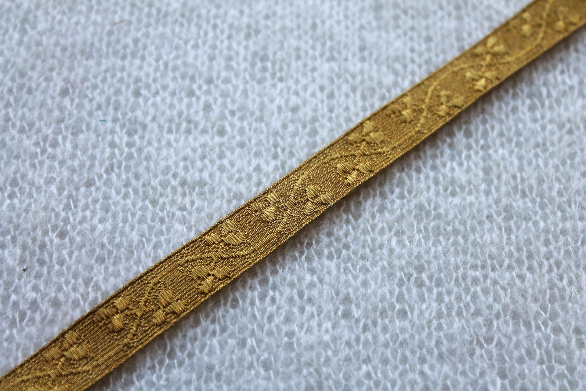 Gold Braid Ribbon with Leaf Design trim
