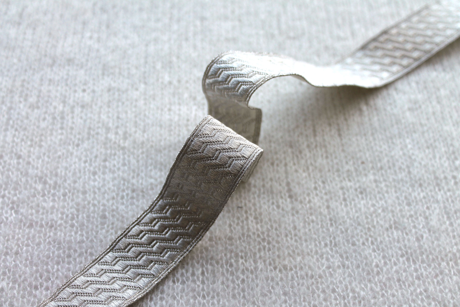 Silver "Guards Lace" Braid with Geometric Design - Large trim, image 2 of 4