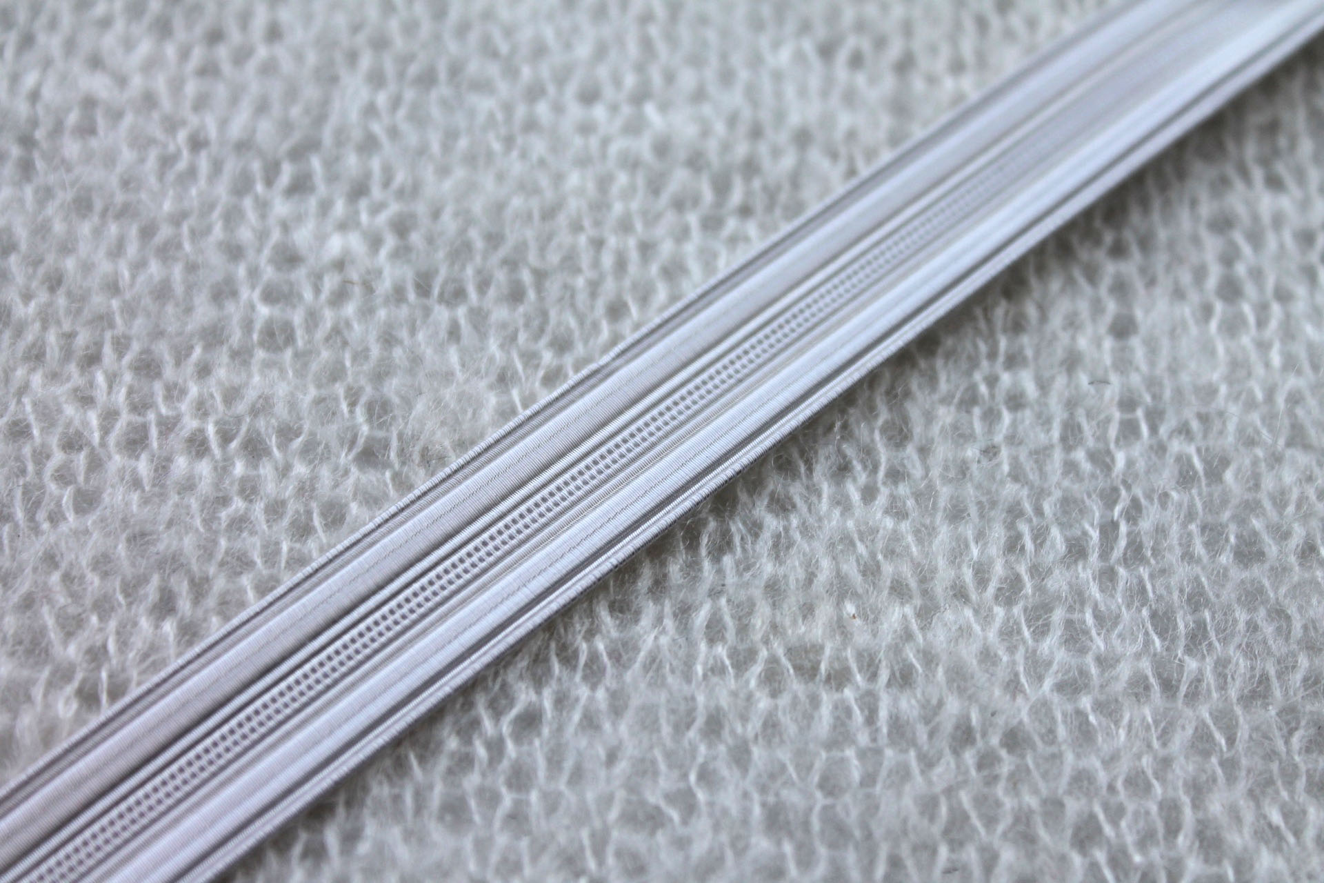 Uniform Braid - White Silver trim