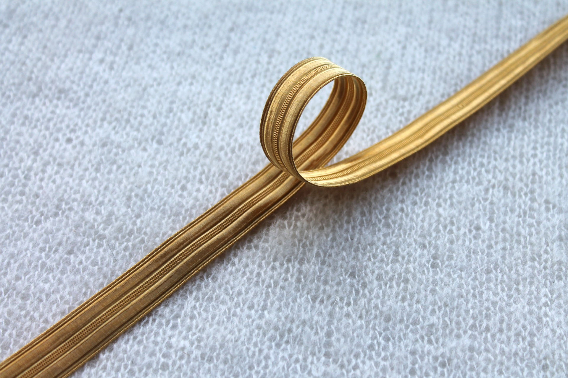 Uniform Braid - Yellow Gold trim, image 2 of 4