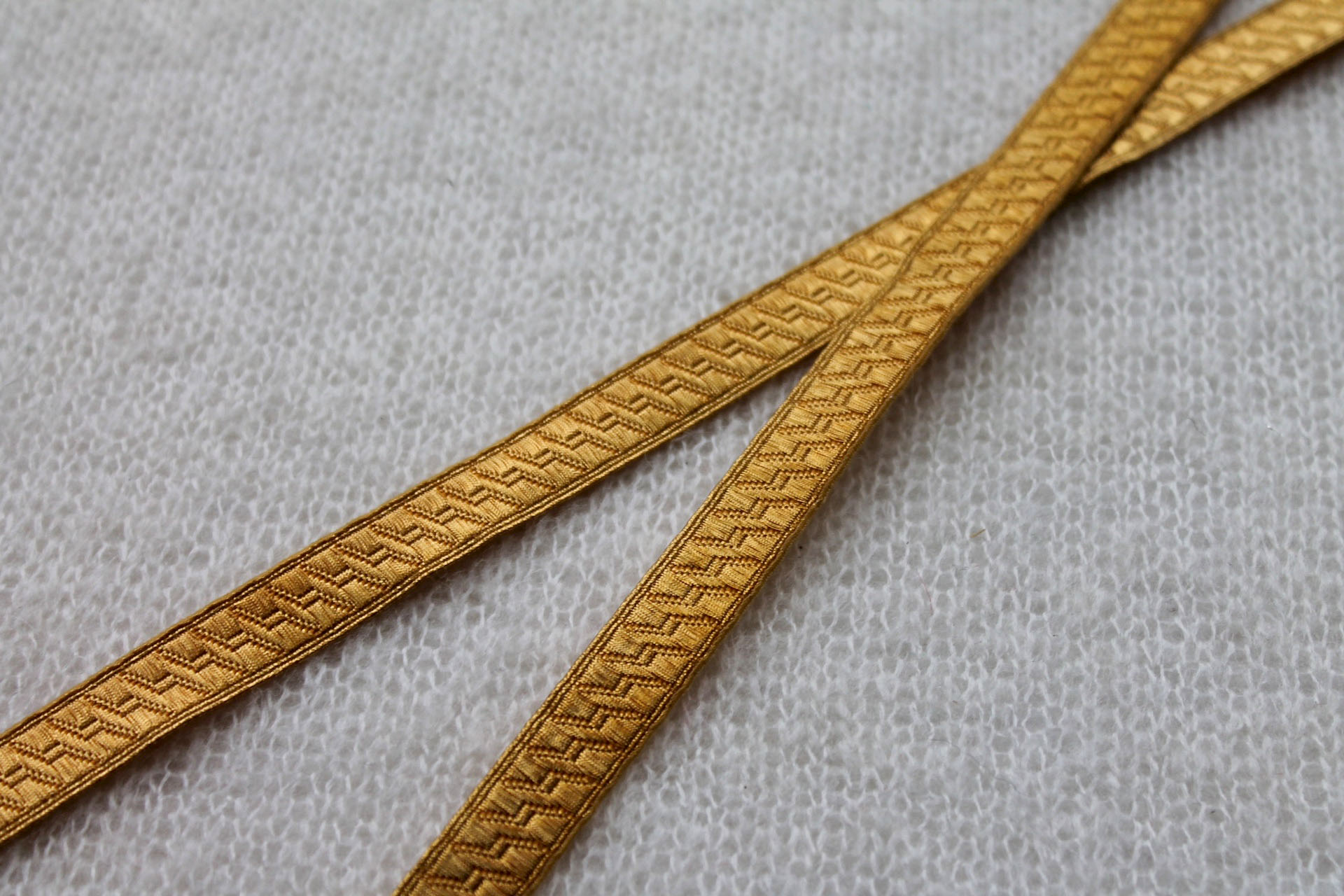 Warm Gold "Guards Lace" Braid with Geometric Design - Small trim, image 2 of 4