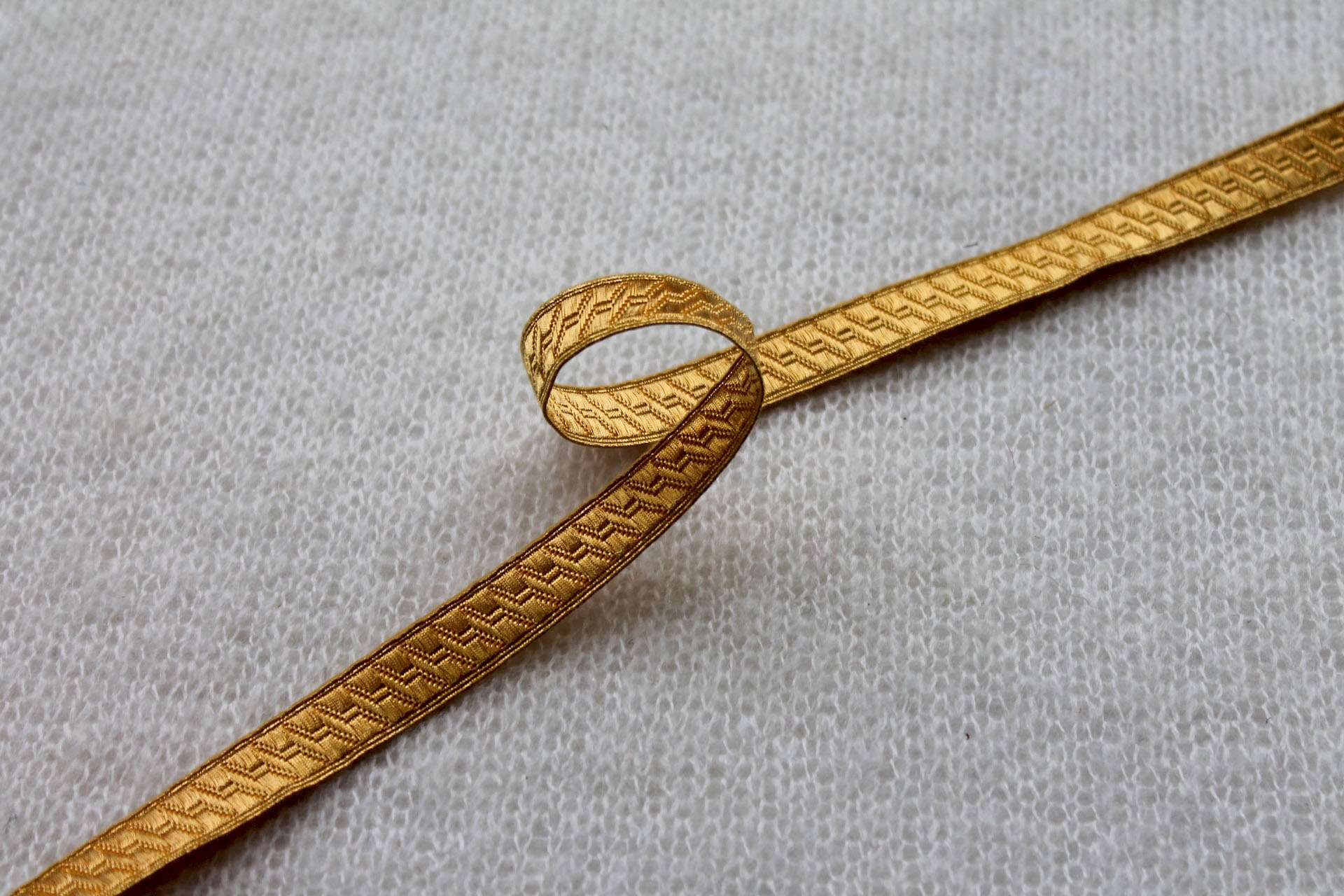 Warm Gold "Guards Lace" Braid with Geometric Design - Small trim, image 3 of 4