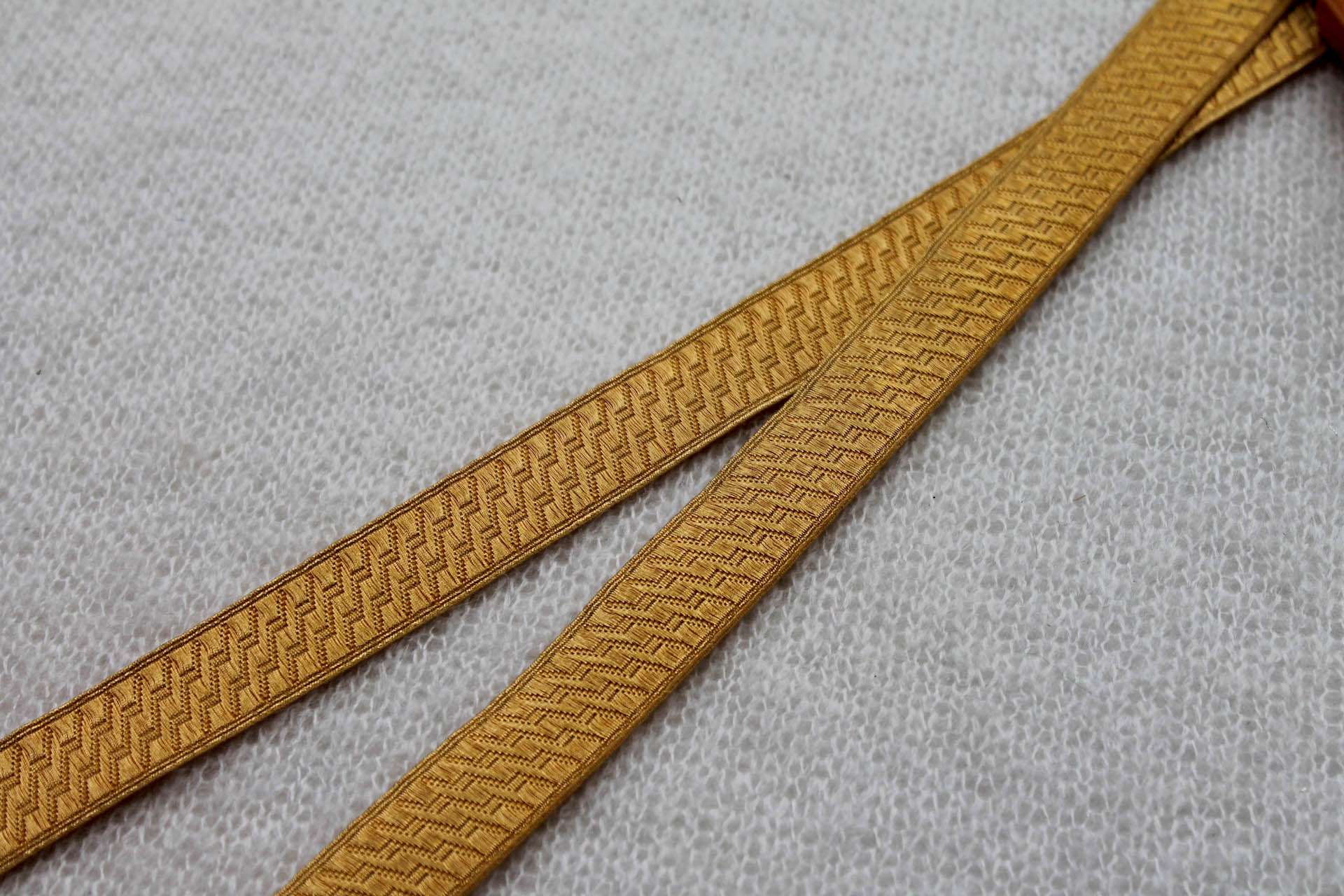 Warm Gold "Guards Lace" Braid with Geometric Design - Medium trim, image 4 of 5
