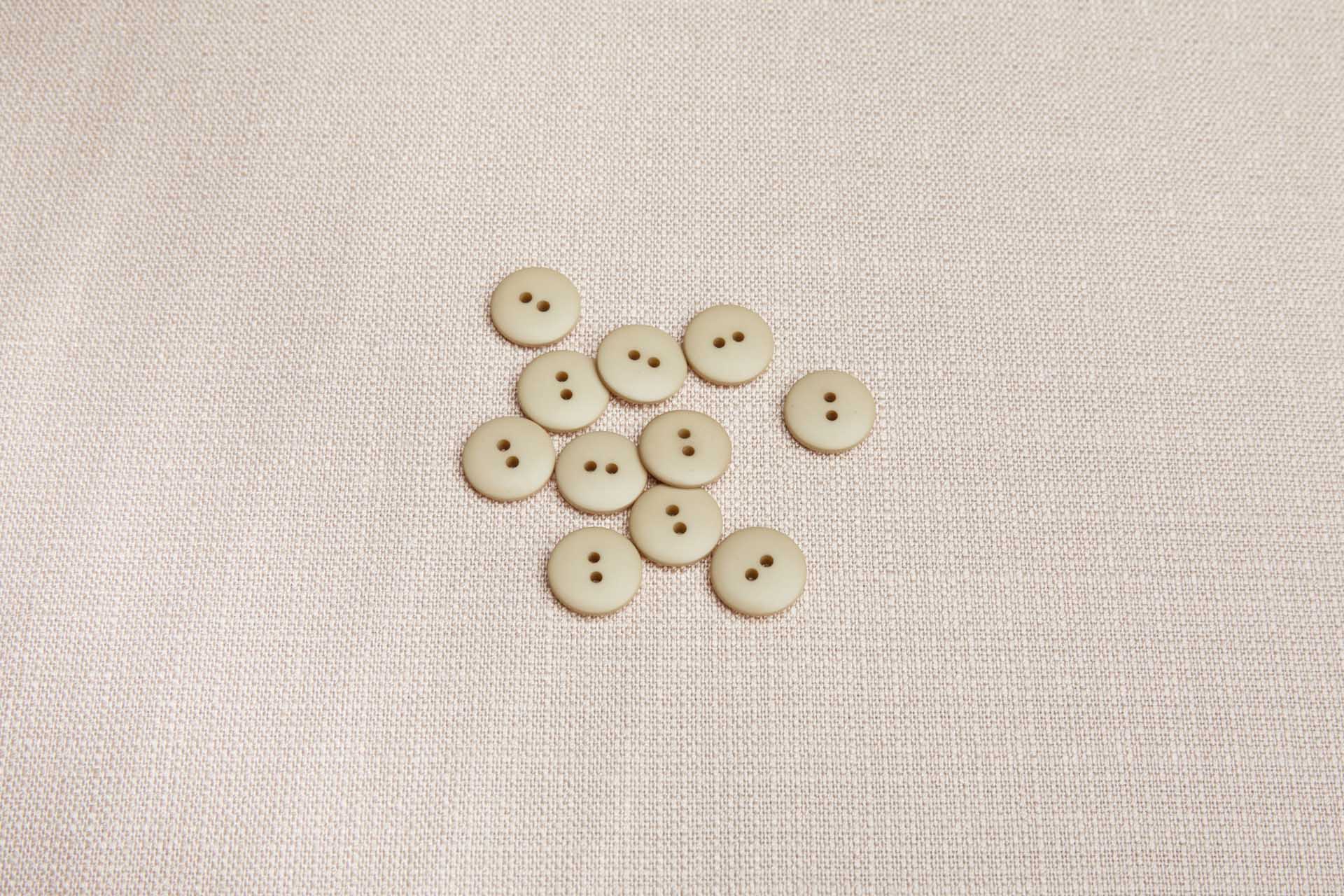 Vintage Round Pale Thistle Green Button - 1.8cm