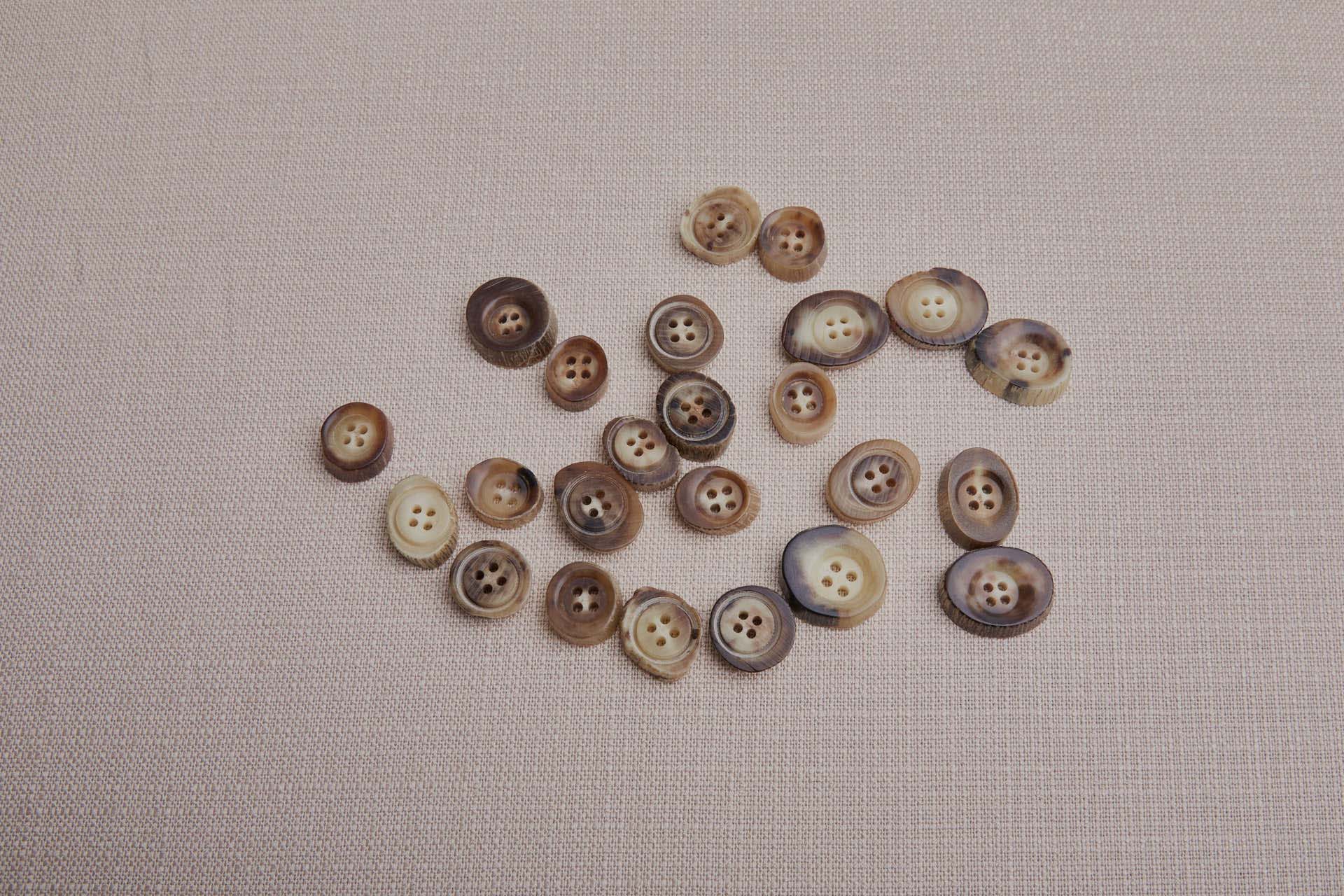 Light Brown Thick Cut Horn Button - Small, image 3 of 3