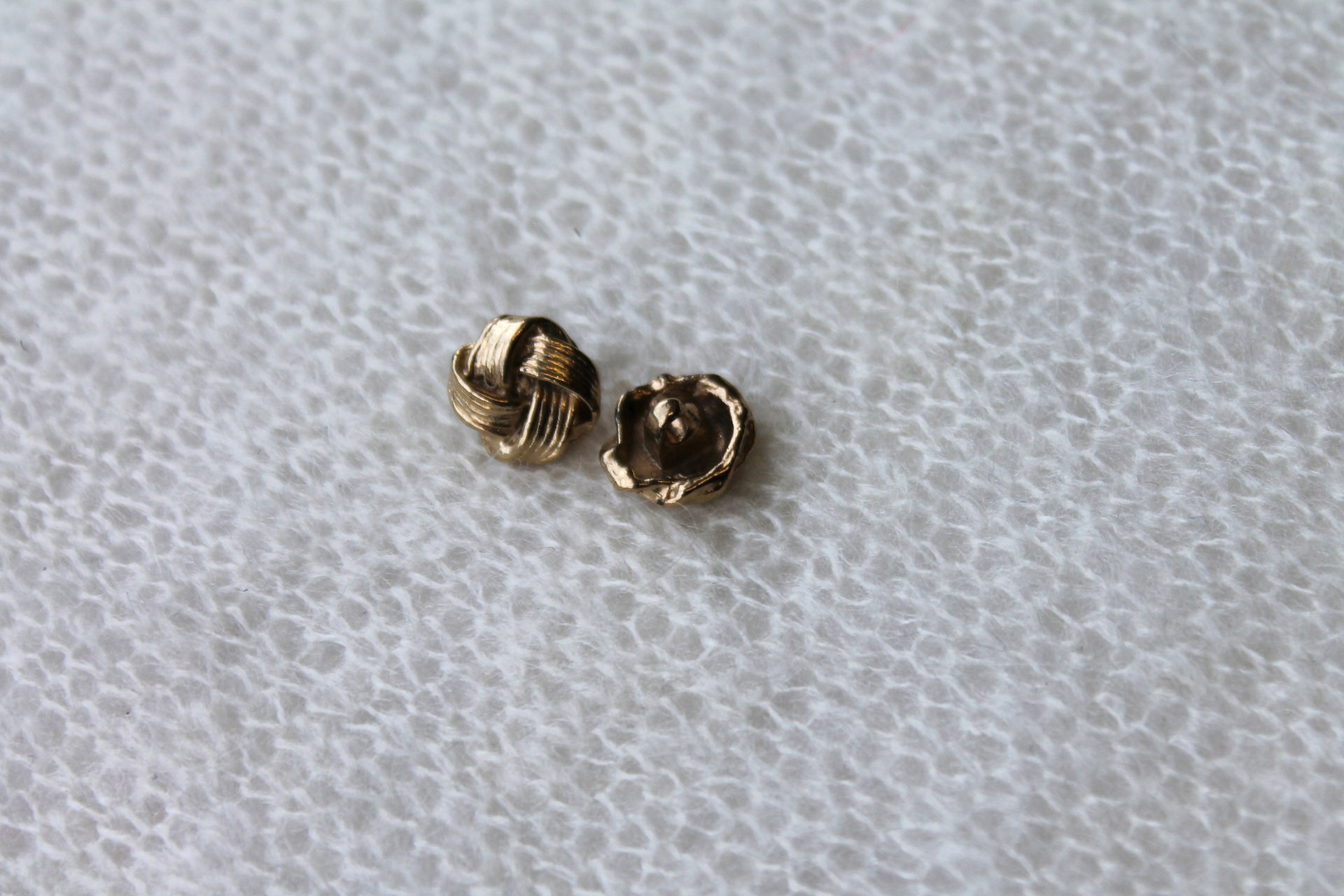 Metal Knot Button - Small Gold, image 3 of 3