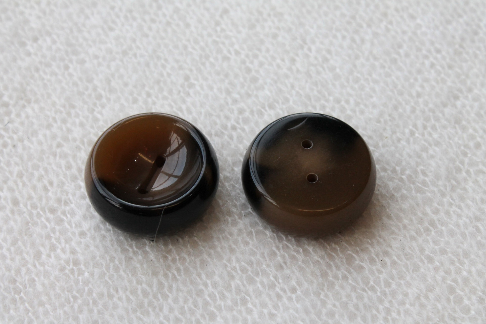 Vintage 60s Duffel Button - Olive/Black - 3.5cm, image 2 of 2