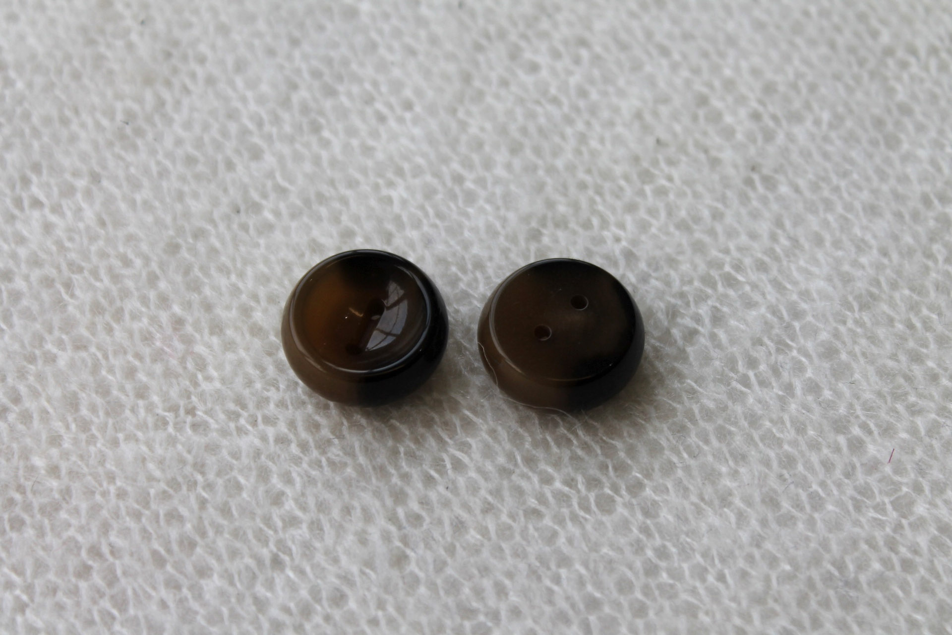 Vintage 60s Duffel Button - Olive/Black - 2cm, image 3 of 3