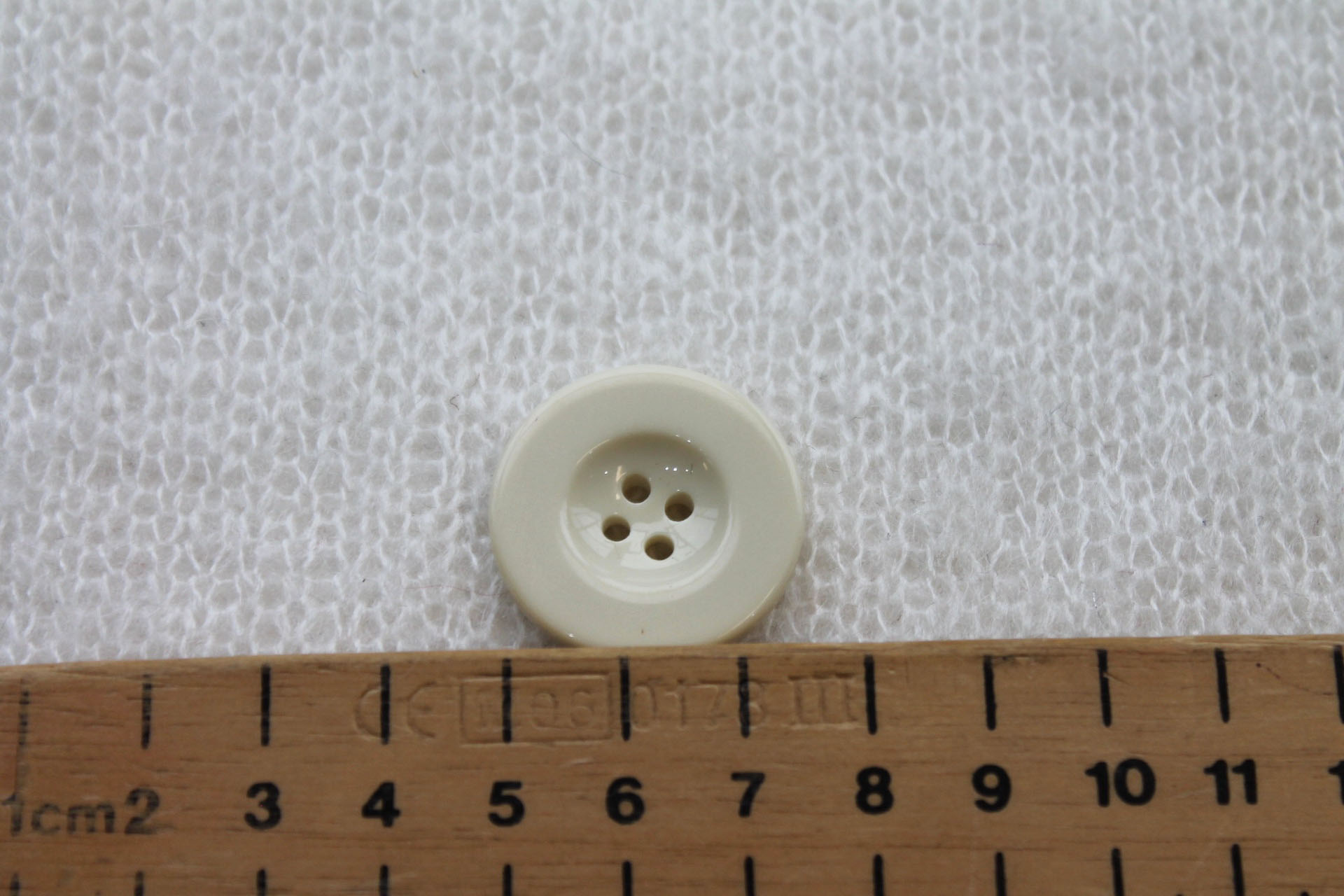 Ecru "Faux Porcelain" Button - 2.7cm, image 3 of 3