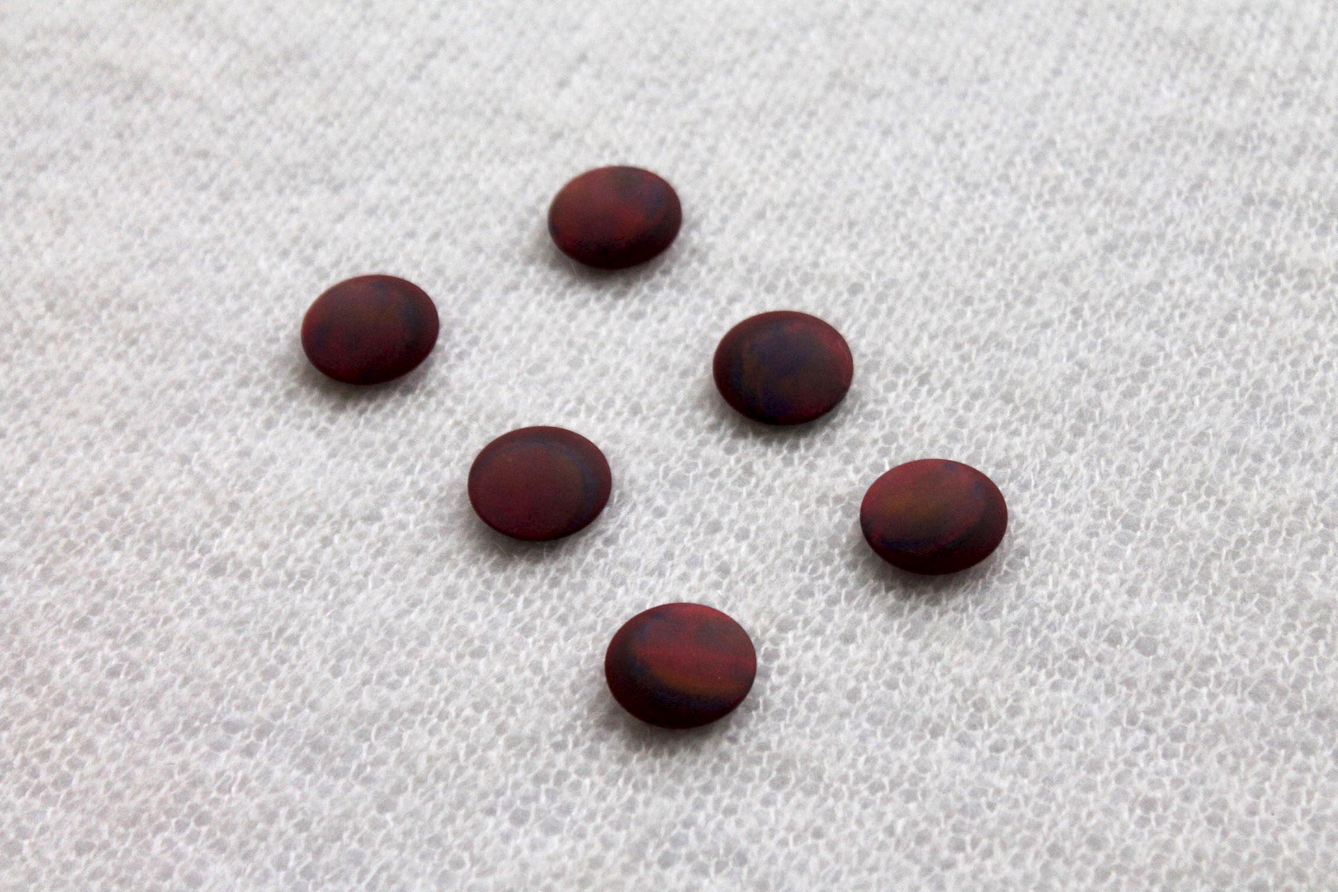 Vintage Red "Faux Mother of Pearl" Resin Button - 2.3cm, image 2 of 4