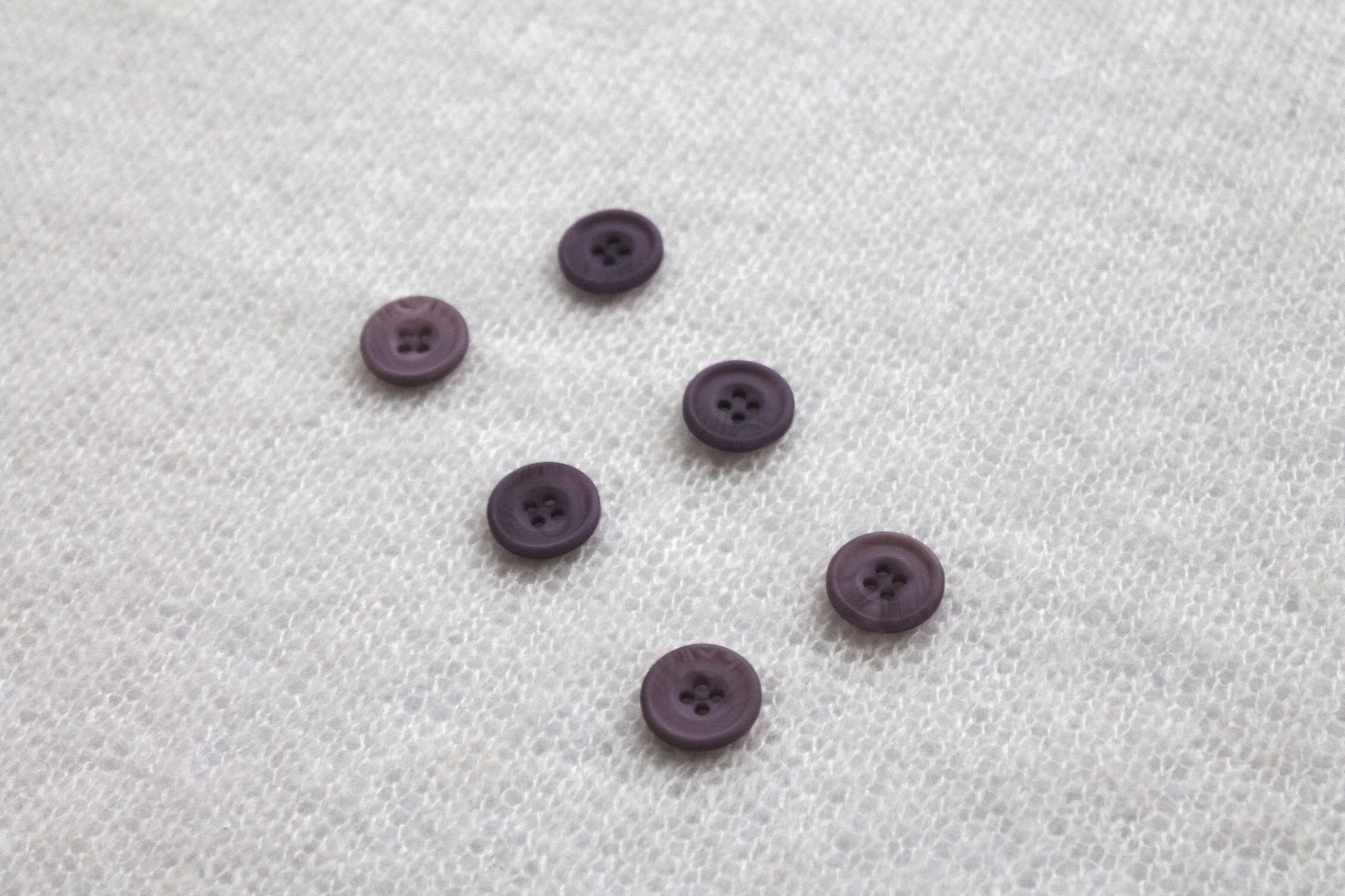 Violet Nylon Button - 2cm, image 2 of 4